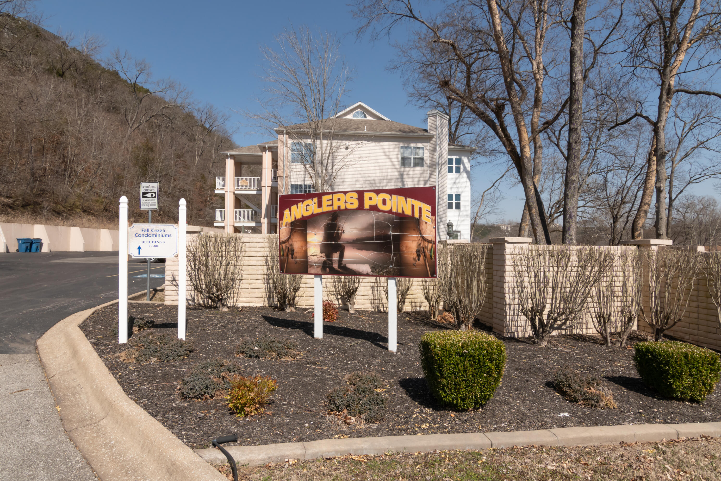 Photo 4 - Residential for sale – 77  Angler'S Pointe   Branson, MO