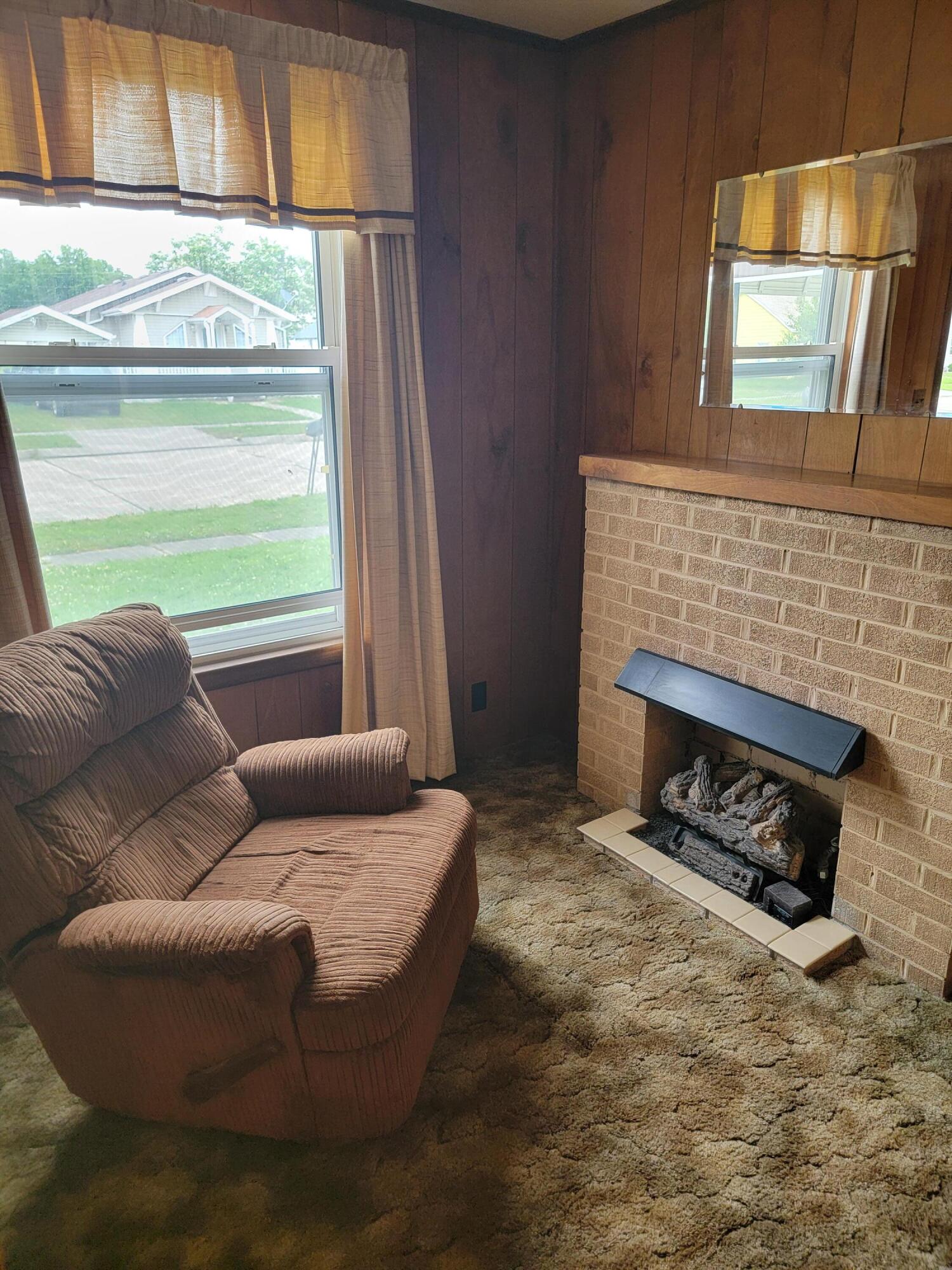 Photo 8 - Residential for sale – 525 E Scott Street  Monett, MO