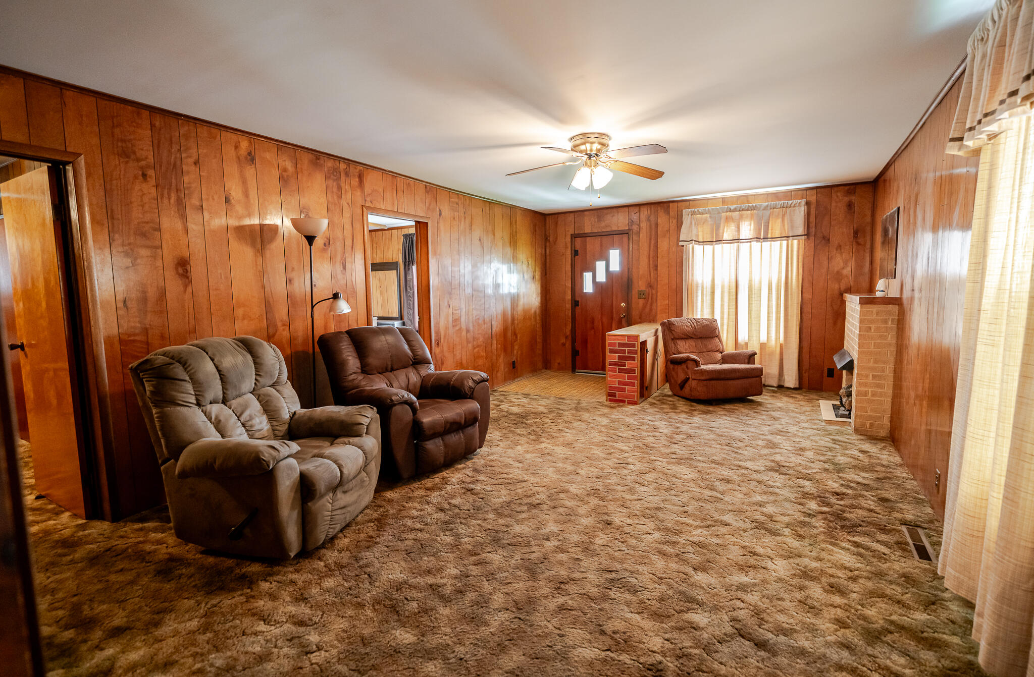Photo 5 - Residential for sale – 525 E Scott Street  Monett, MO