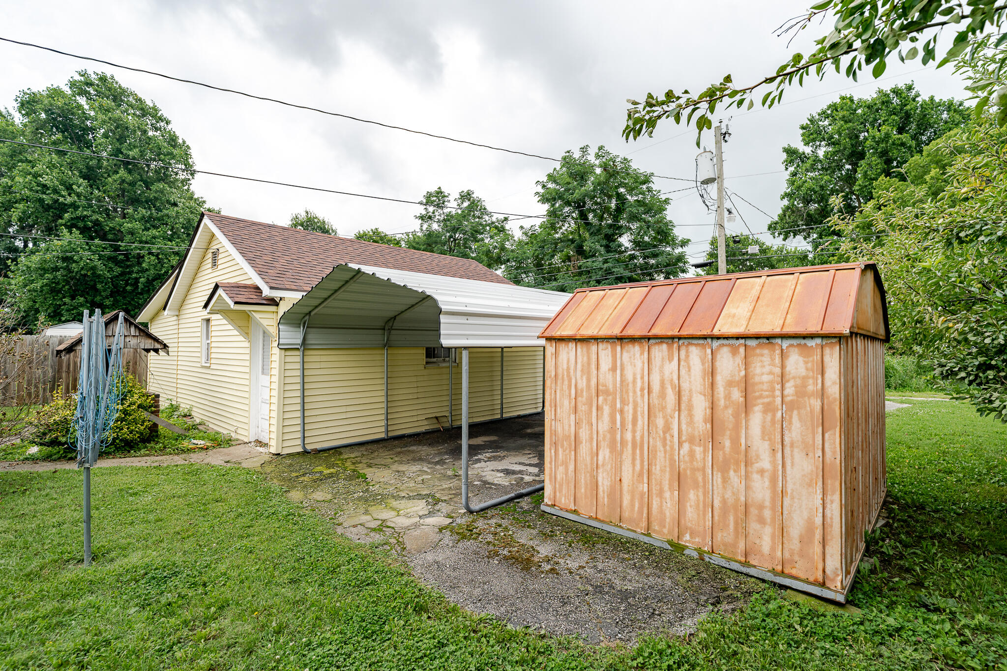 Photo 36 - Residential for sale – 525 E Scott Street  Monett, MO