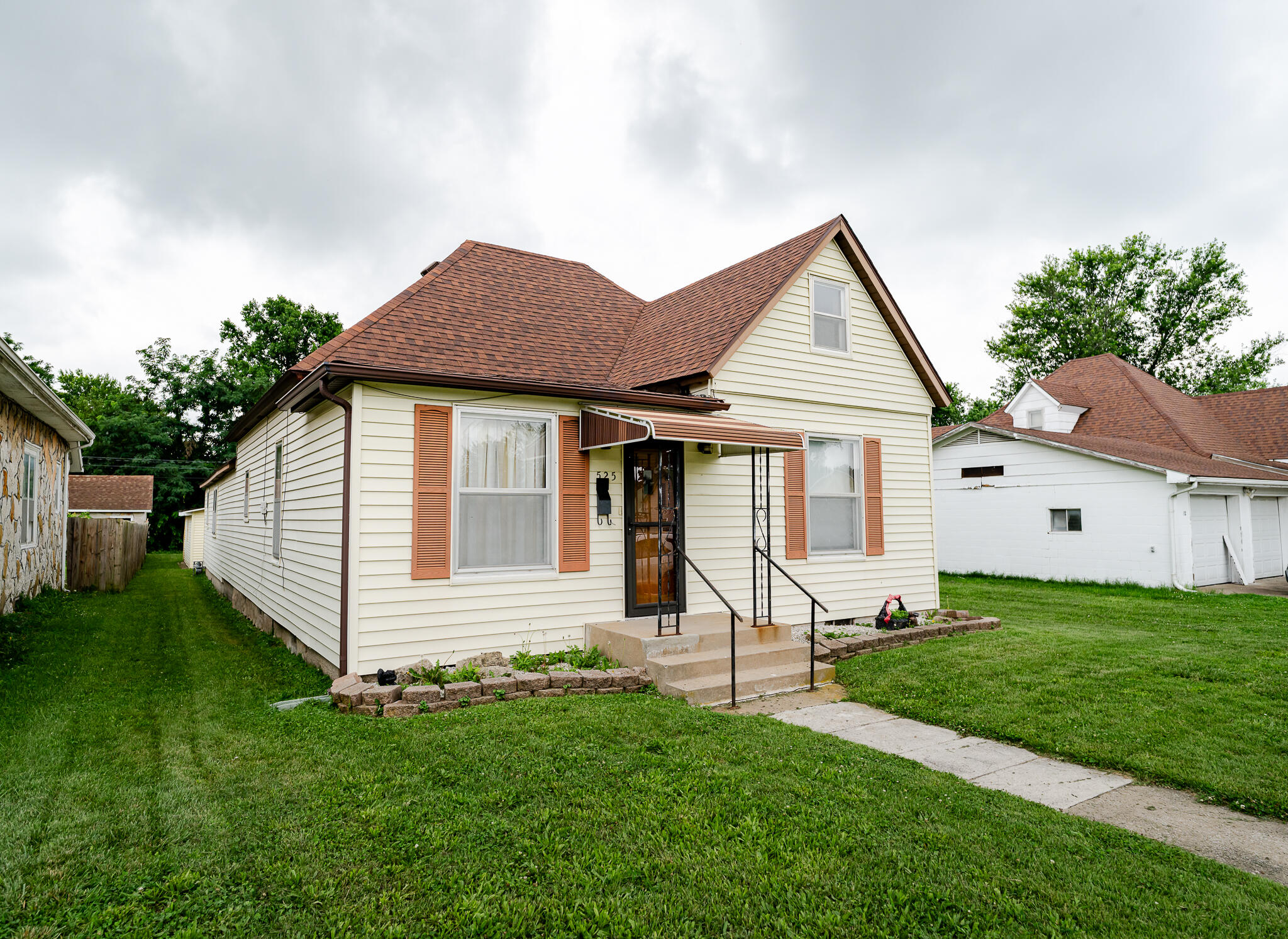 Photo 3 - Residential for sale – 525 E Scott Street  Monett, MO