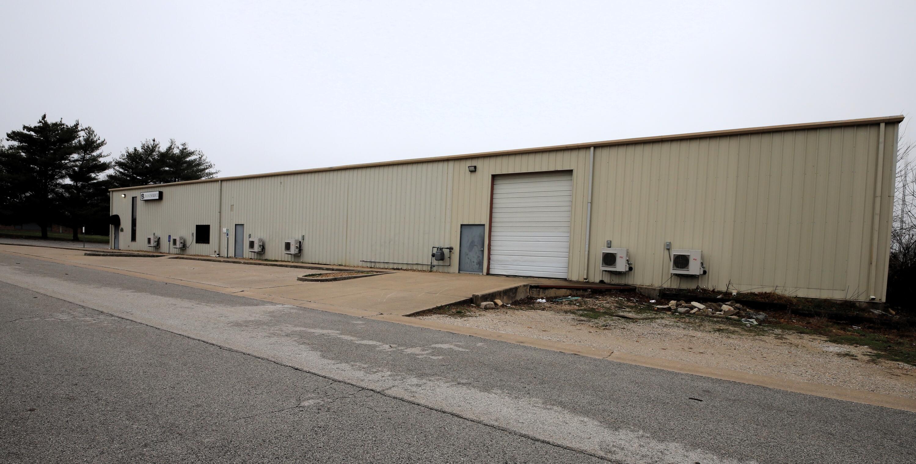 Photo 3 - Commercial Sale for sale – 931 N Walnut Avenue  Republic, MO