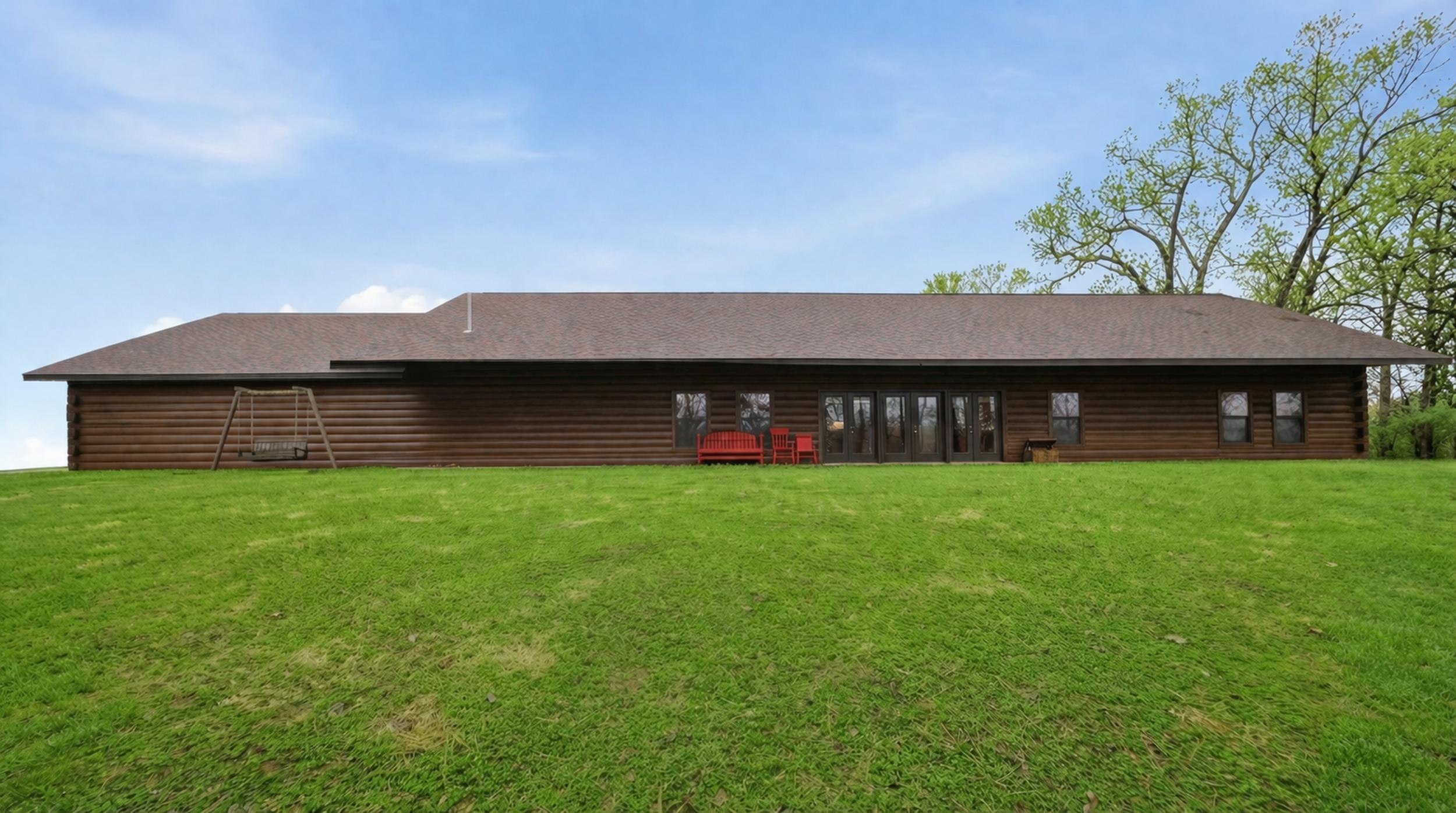Farm for sale – 8008  County Road 5090   West Plains, MO