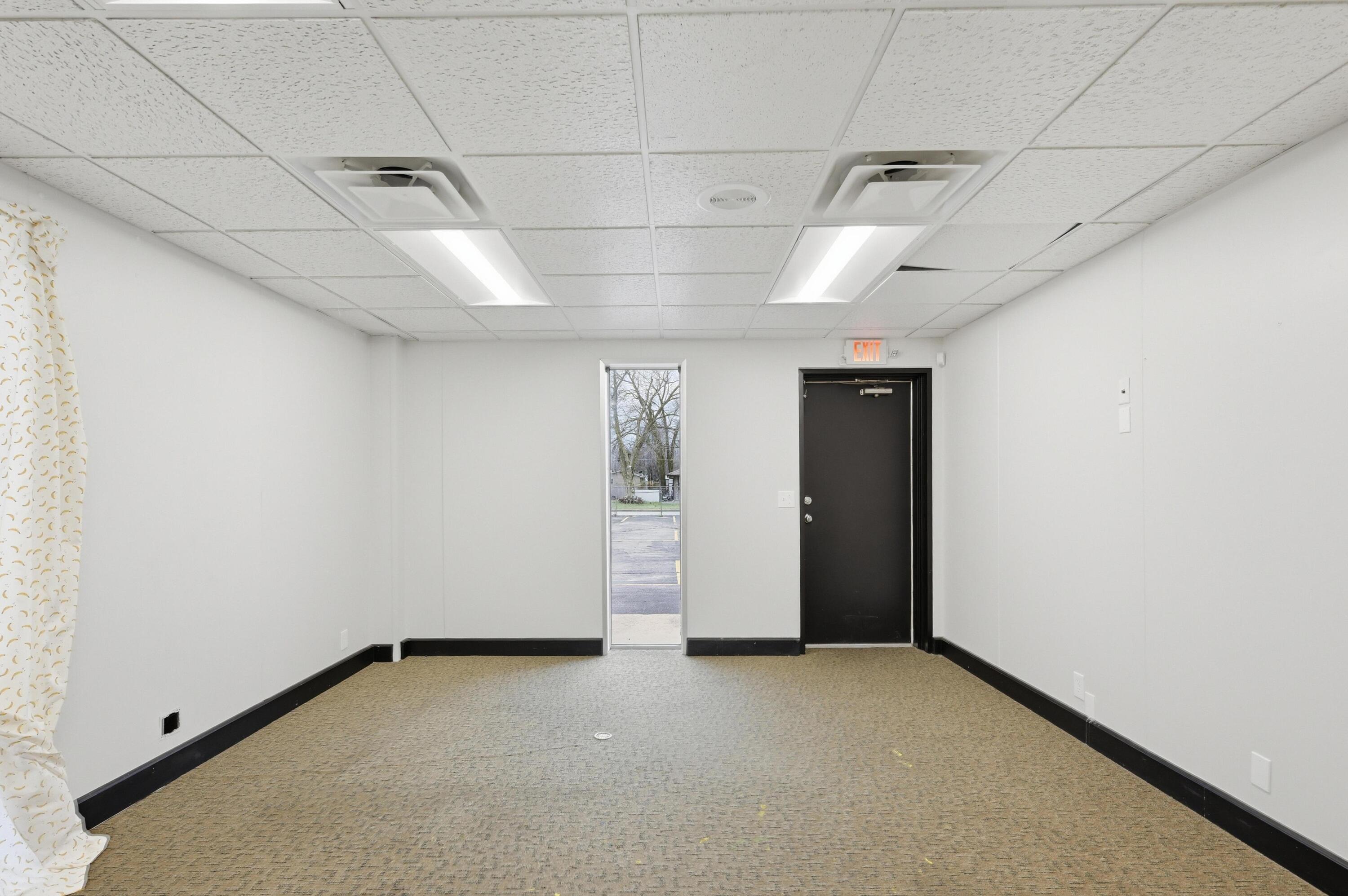 Photo 19 - Commercial Sale for sale – 2926 W Junge Boulevard  Joplin, MO