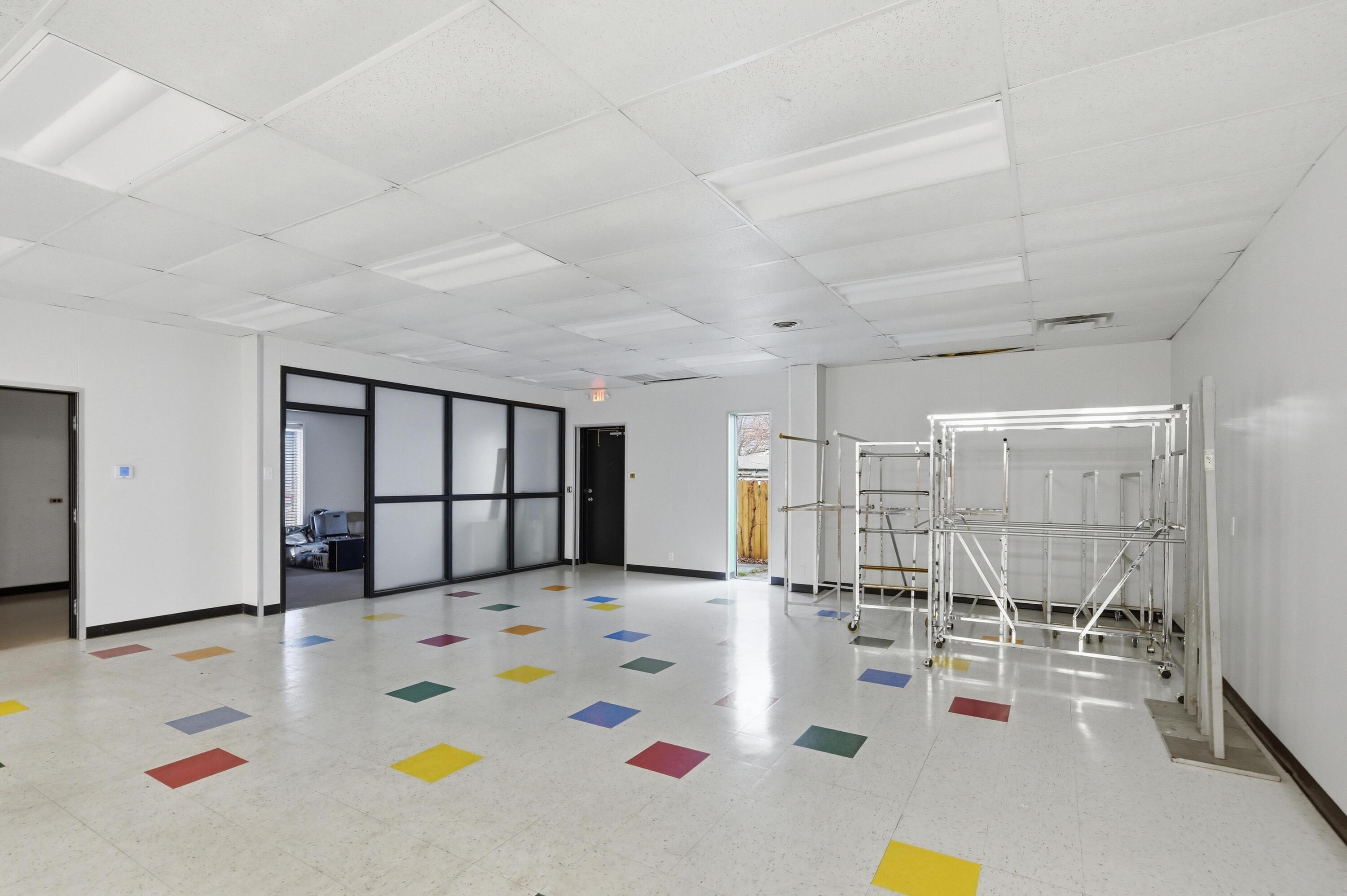 Photo 6 - Commercial Sale for sale – 2926 W Junge Boulevard  Joplin, MO