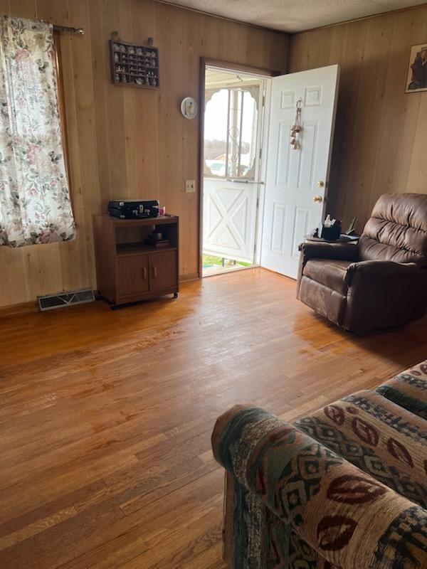 Photo 11 - Farm for sale – 8103  County Road 455   Birch Tree, MO