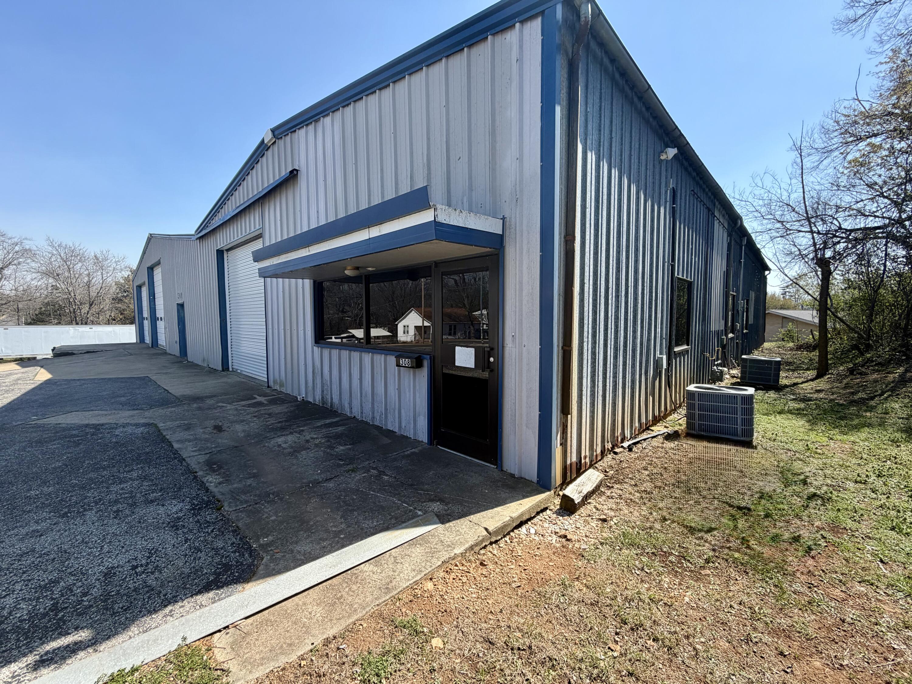 Photo 2 - Commercial Sale for sale – 308  Myrtle Street  West Plains, MO