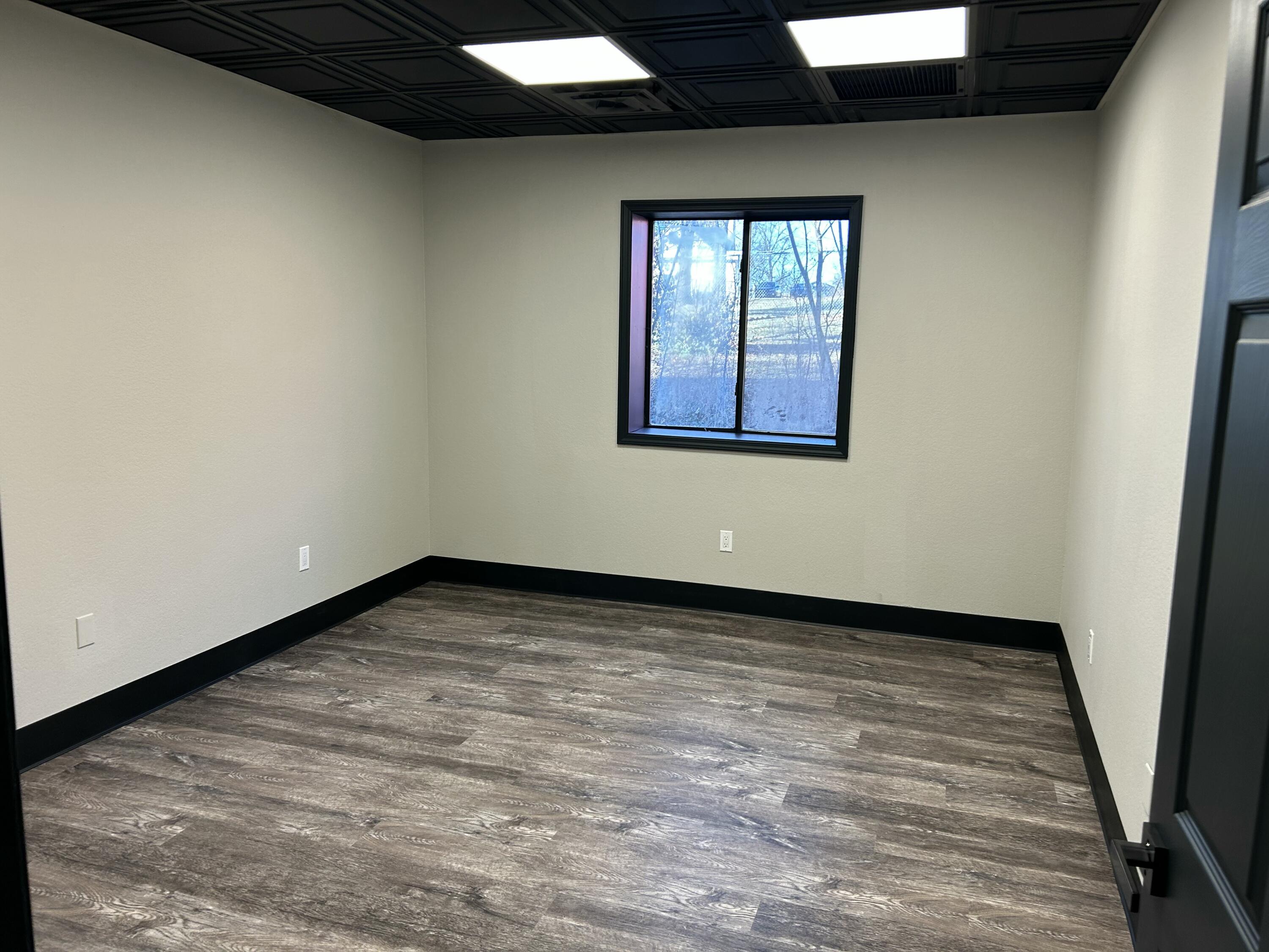 Photo 10 - Commercial Sale for sale – 308  Myrtle Street  West Plains, MO