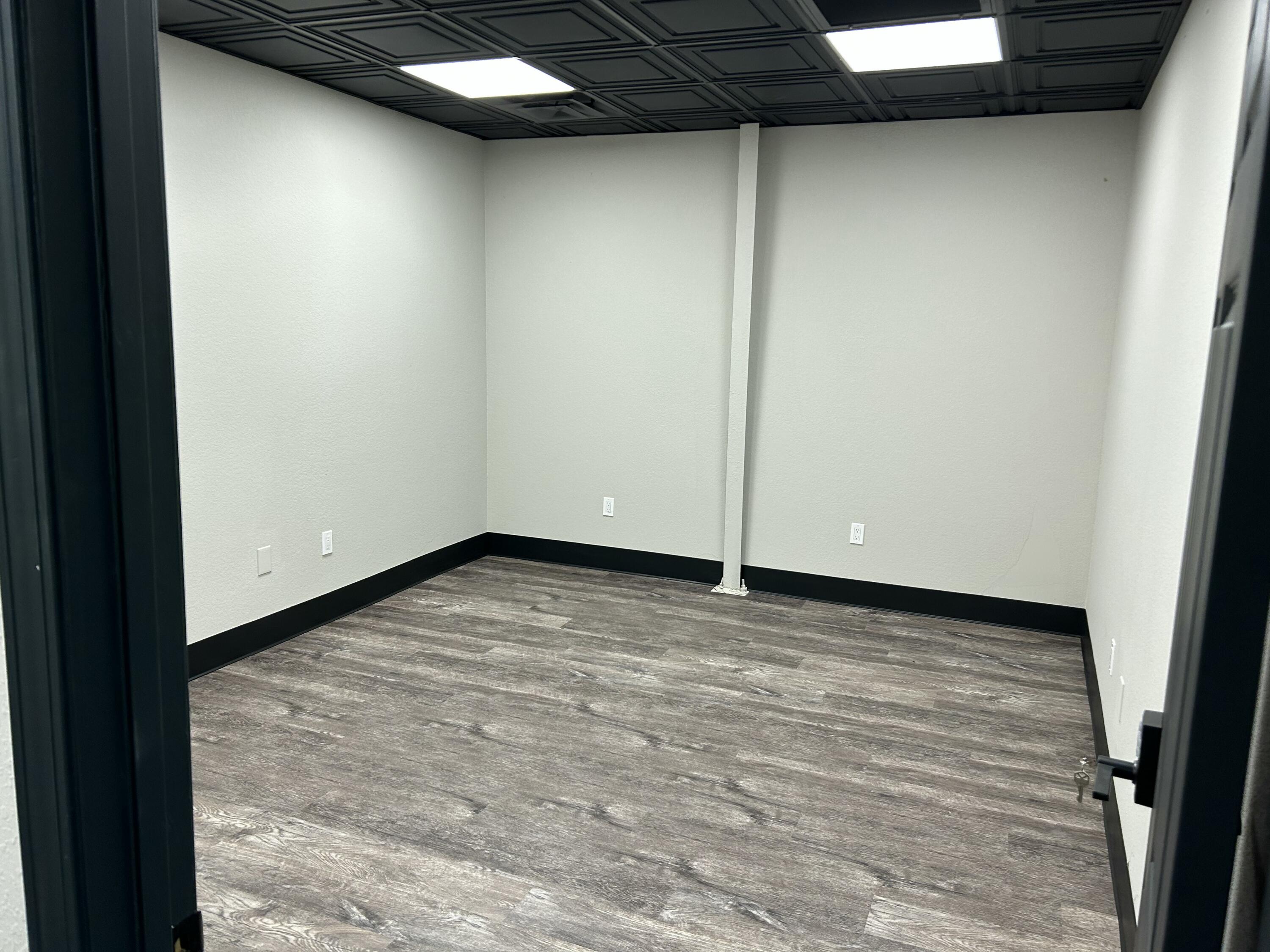 Photo 9 - Commercial Sale for sale – 308  Myrtle Street  West Plains, MO