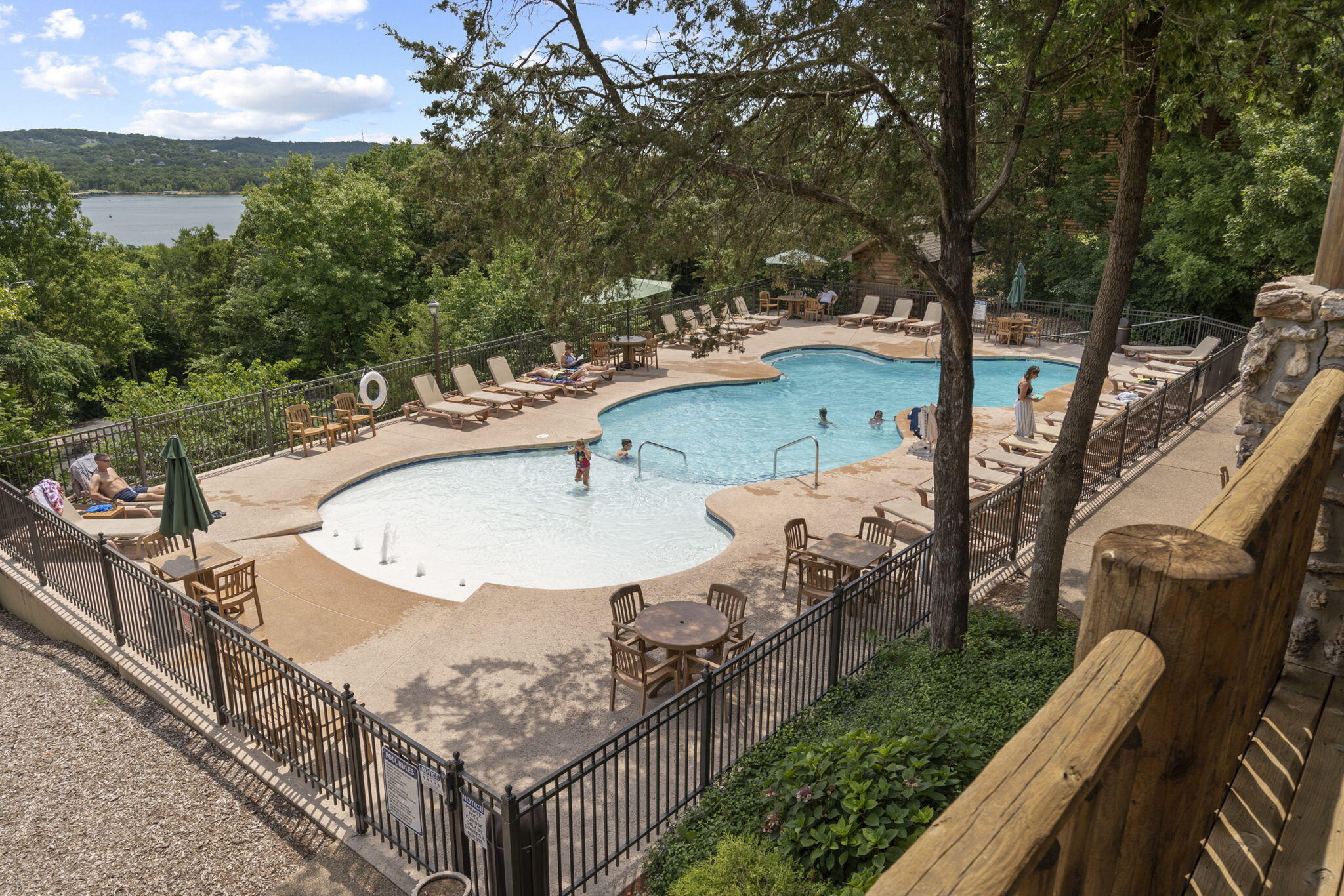 Photo 31 - Residential for sale – 24  Village Trail   Branson, MO