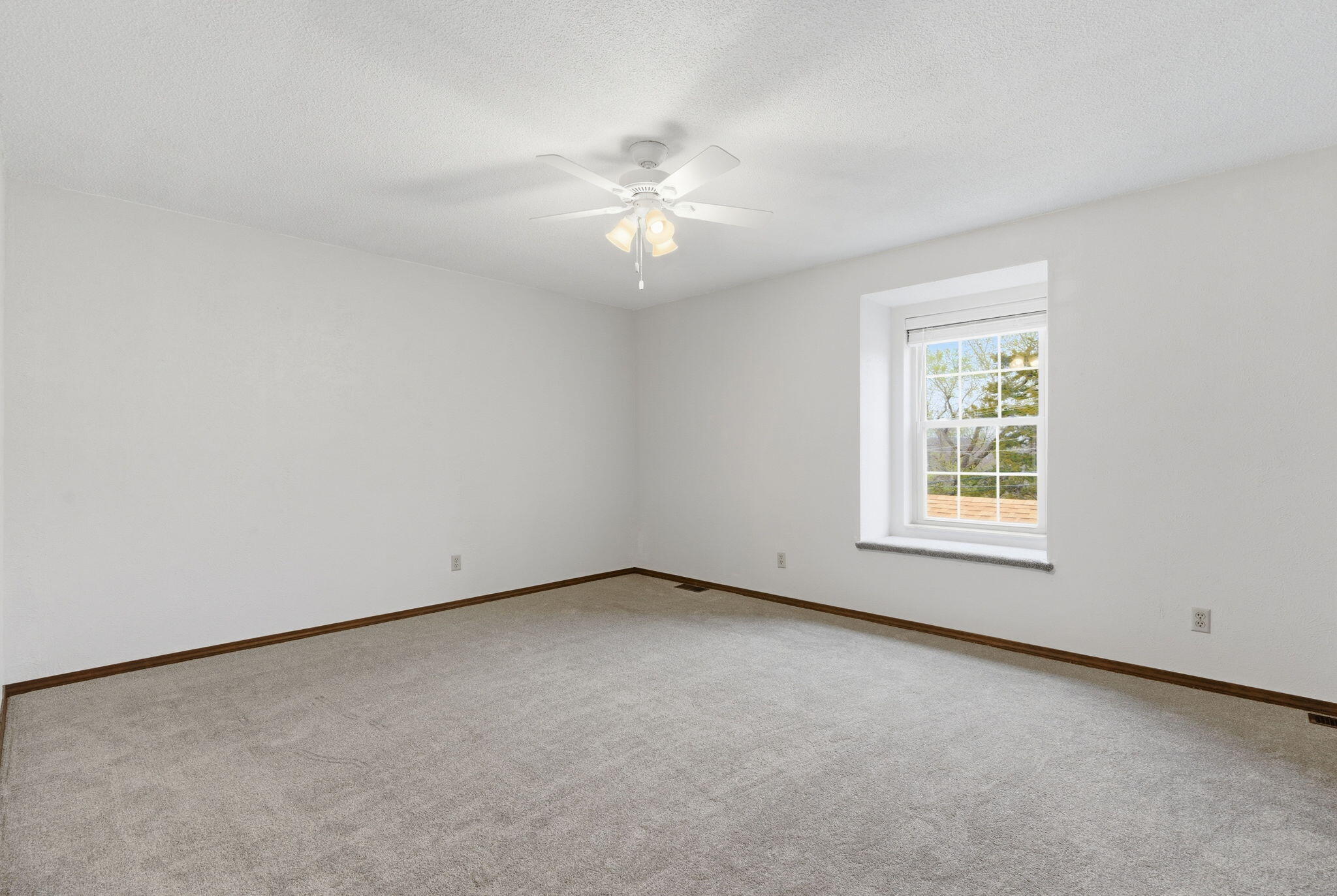 Photo 21 - Residential for sale – 885  Knox Avenue  Hollister, MO