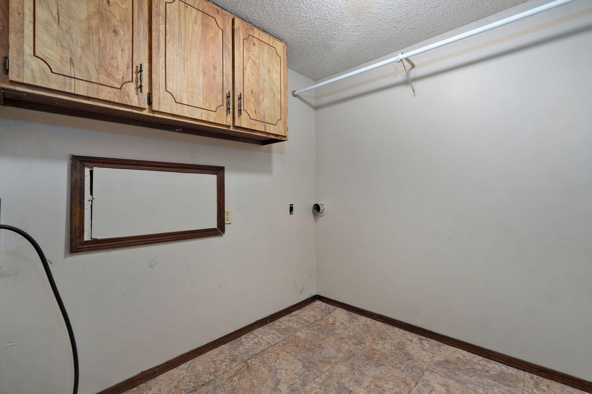 Photo 15 - Residential for sale – 2516 W Blackburn Drive  Springfield, MO