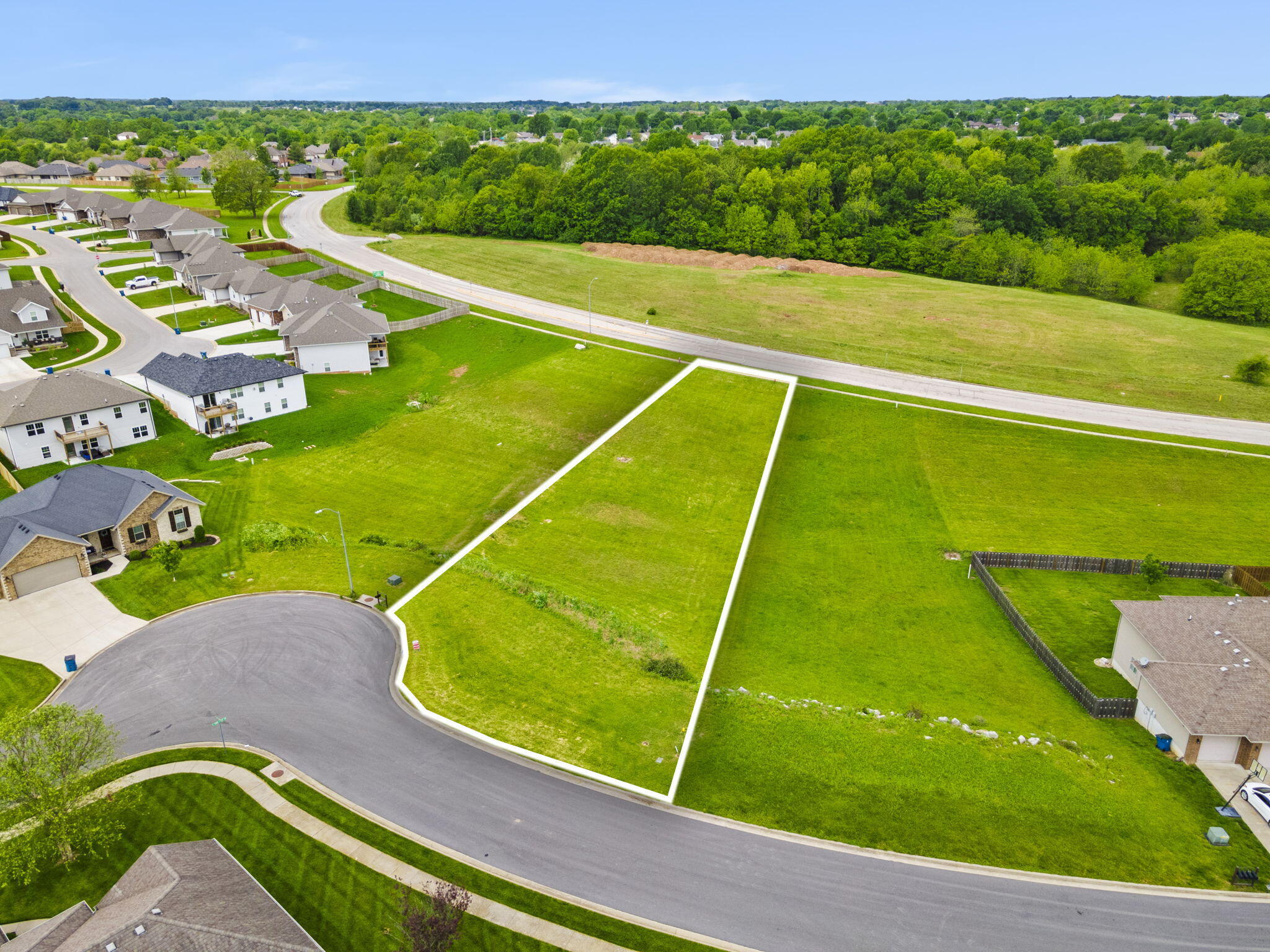Photo 2 - Land for sale – 721  Oak Terrace Drive  Nixa, MO