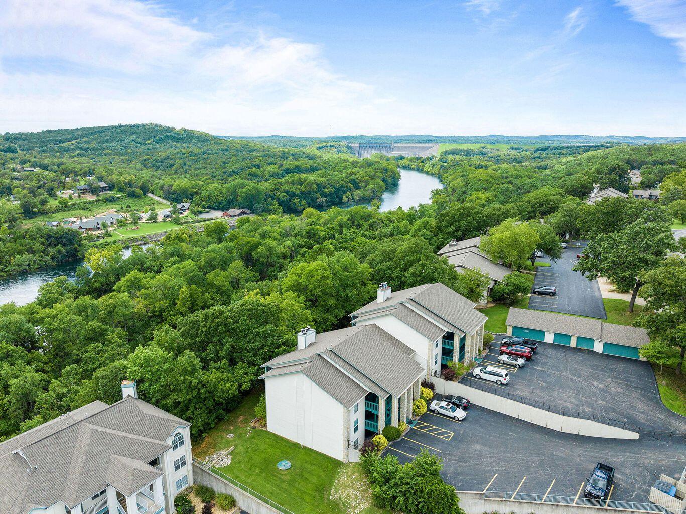 Photo 2 - Residential for sale – 150  The Bluffs   Branson, MO