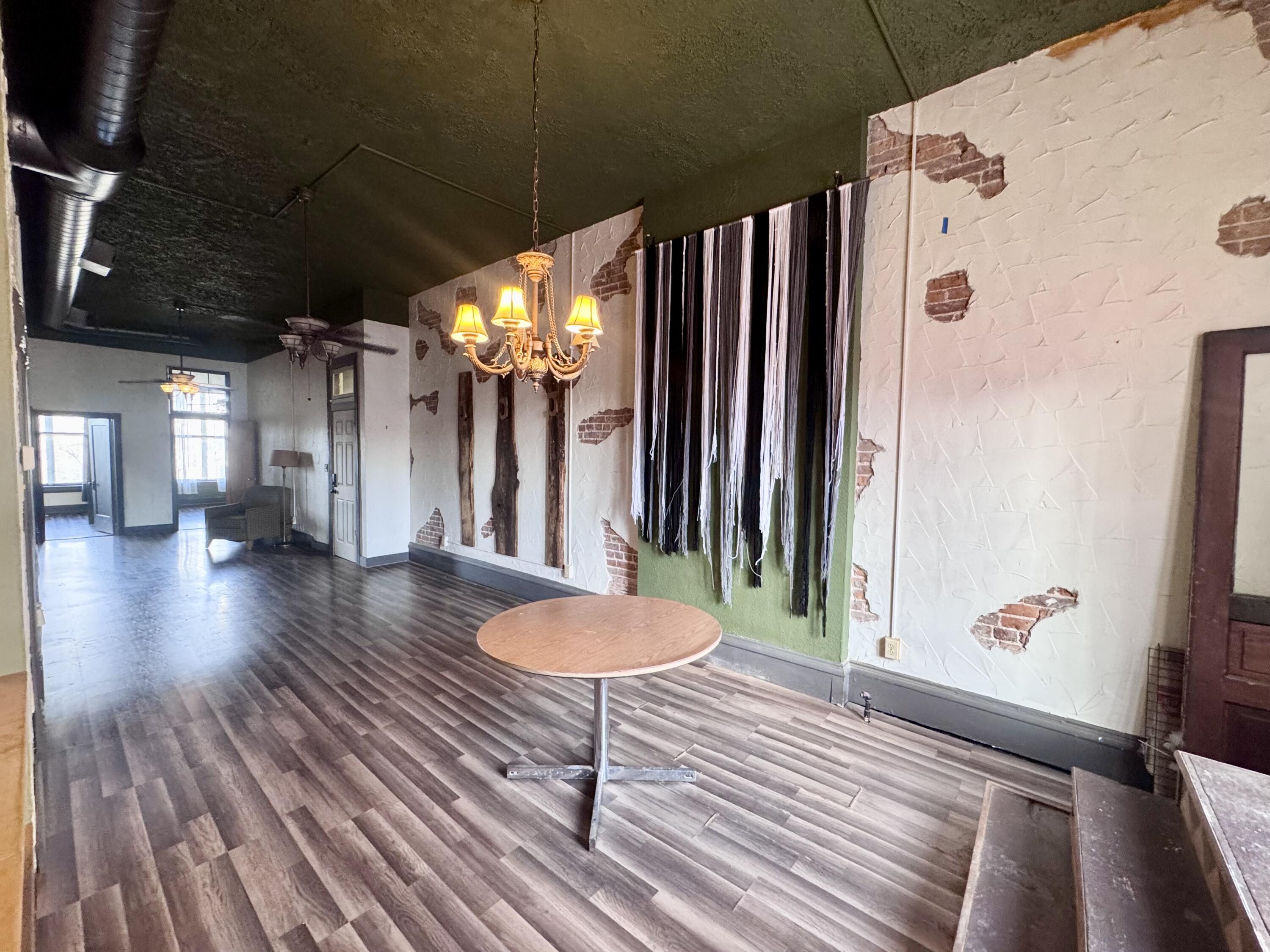 Photo 32 - Commercial Sale for sale – 107 E Main Street  Neosho, MO
