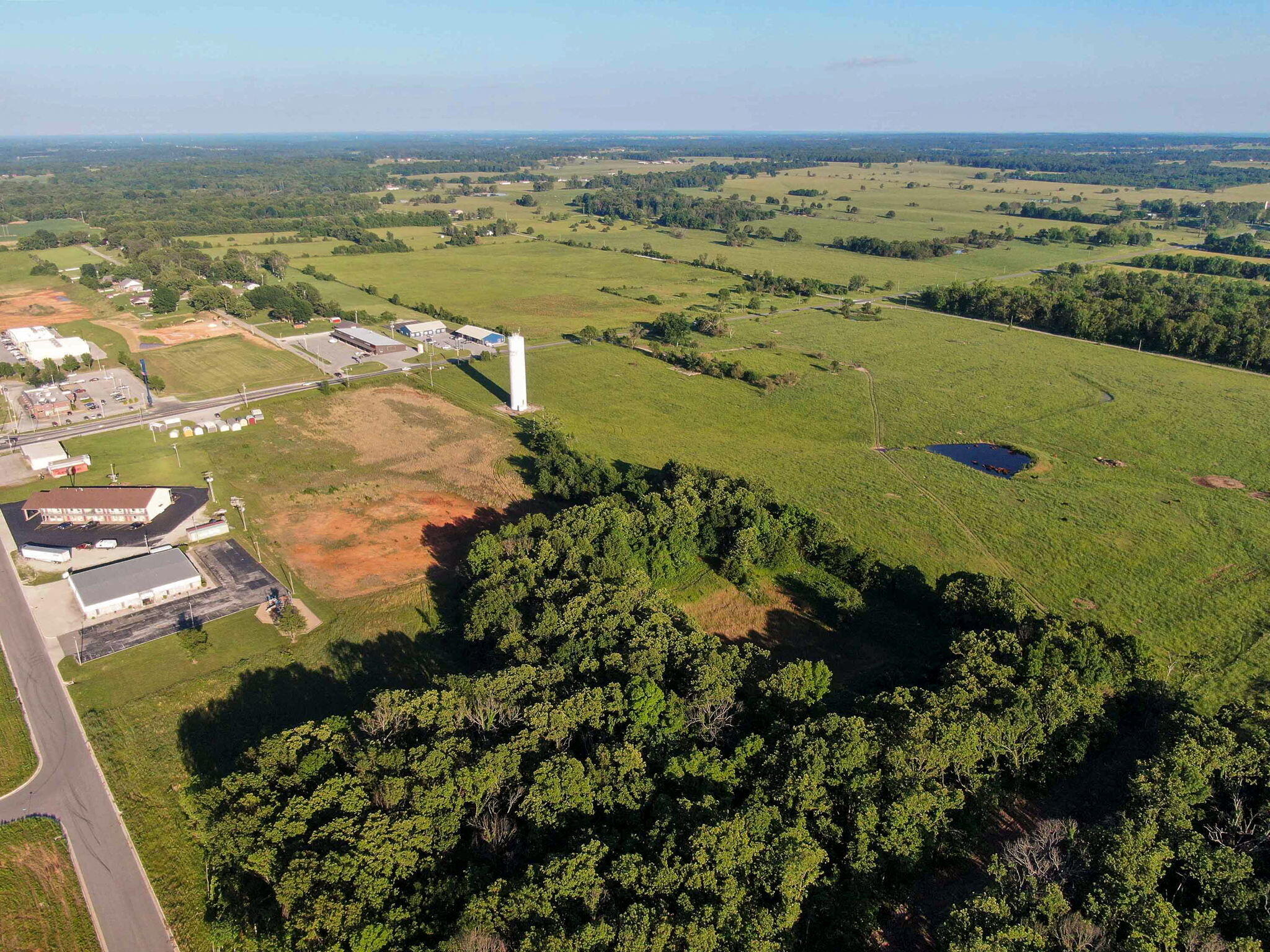 Photo 6 - Commercial Sale for sale – 000 S State Highway 39   Aurora, MO