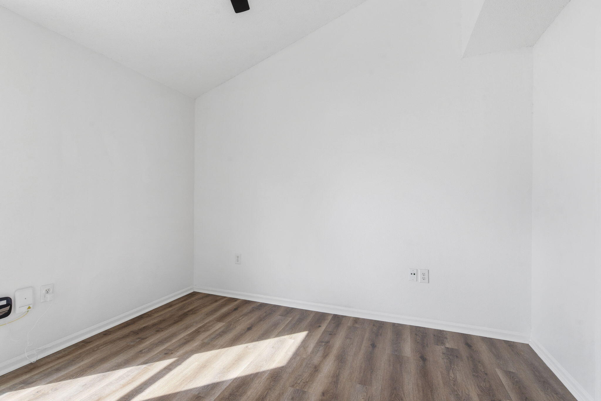 Photo 15 - Residential Lease for sale – 1447 E Oakwood Lane  Springfield, MO