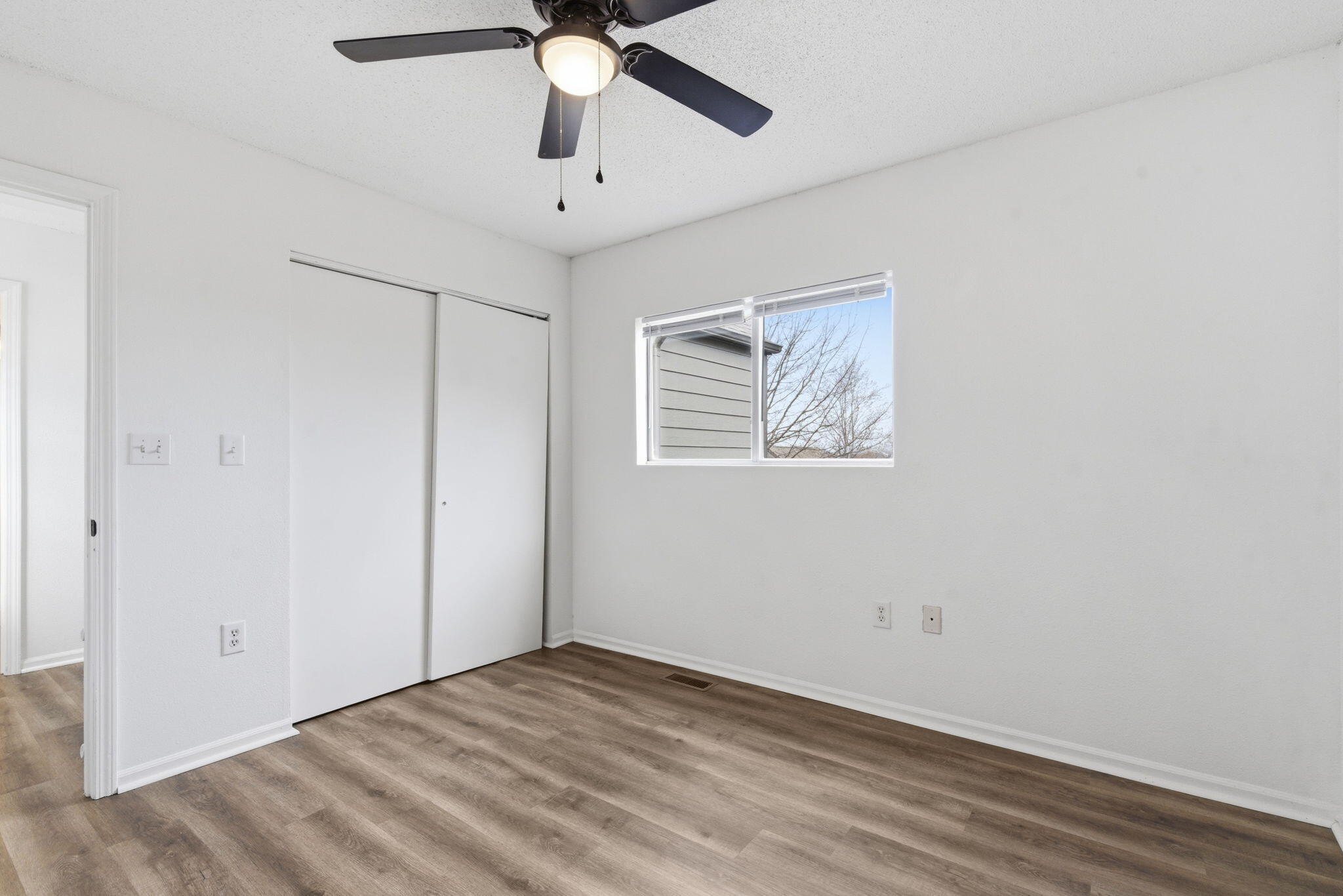 Photo 20 - Residential Lease for sale – 1447 E Oakwood Lane  Springfield, MO