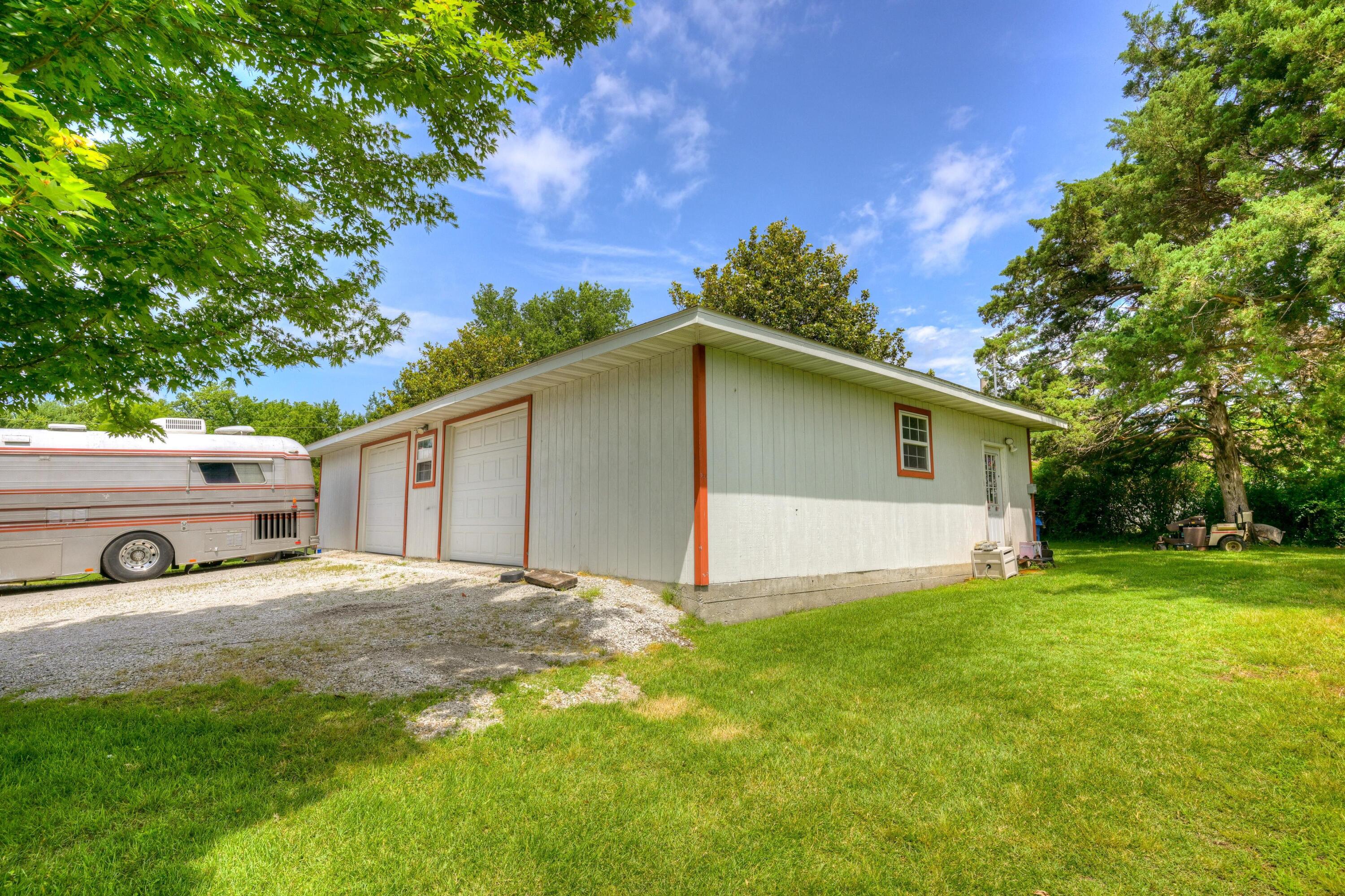 Photo 109 - Residential for sale – 2736 E 15th Street  Joplin, MO