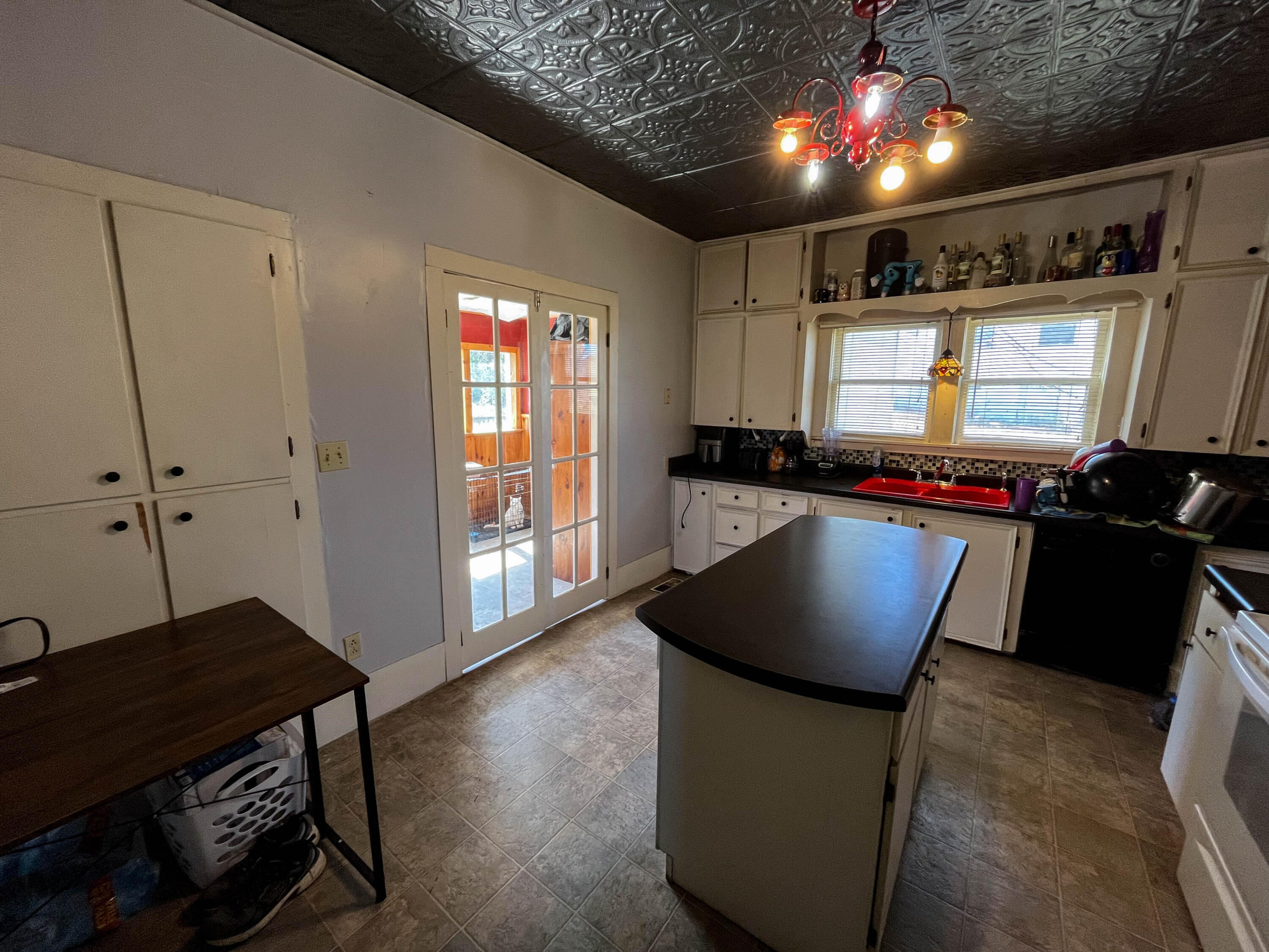 Photo 7 - Residential for sale – 903  Vine Street  Thayer, MO
