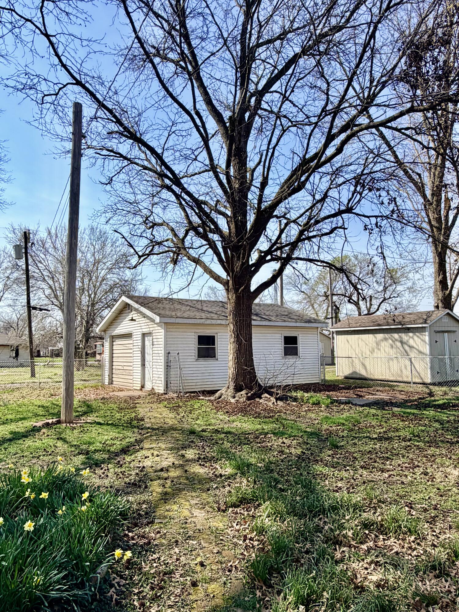 Photo 21 - Residential for sale – 415 W 5th   Lockwood, MO