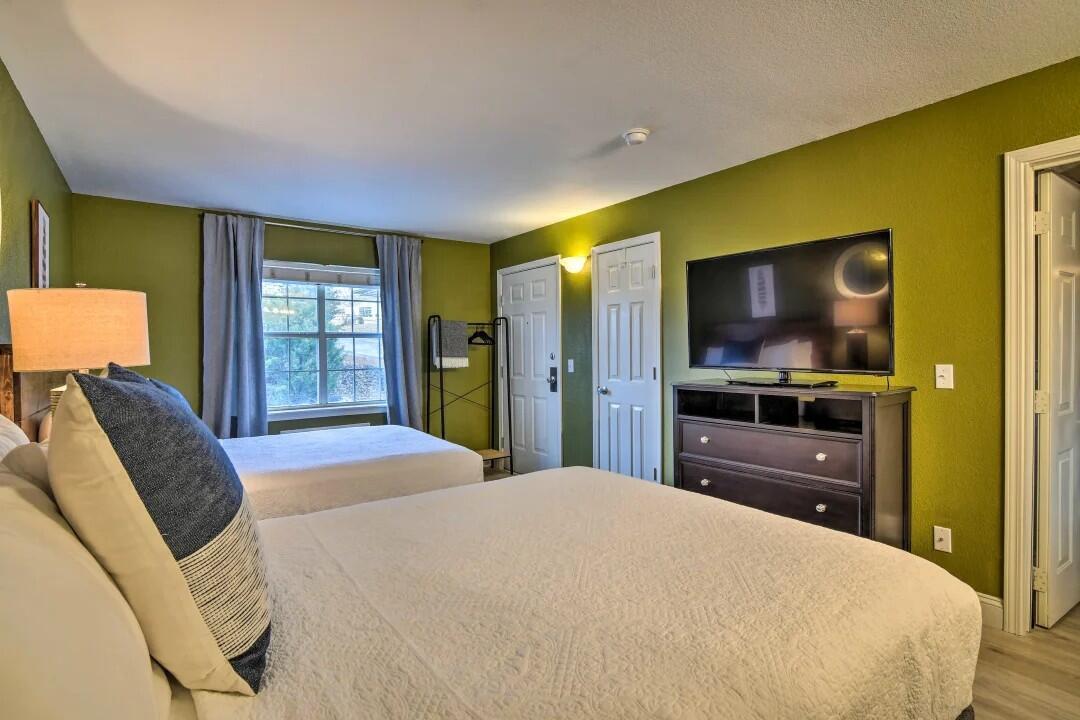 Photo 17 - Residential for sale – 200  Golf View Drive  Branson, MO