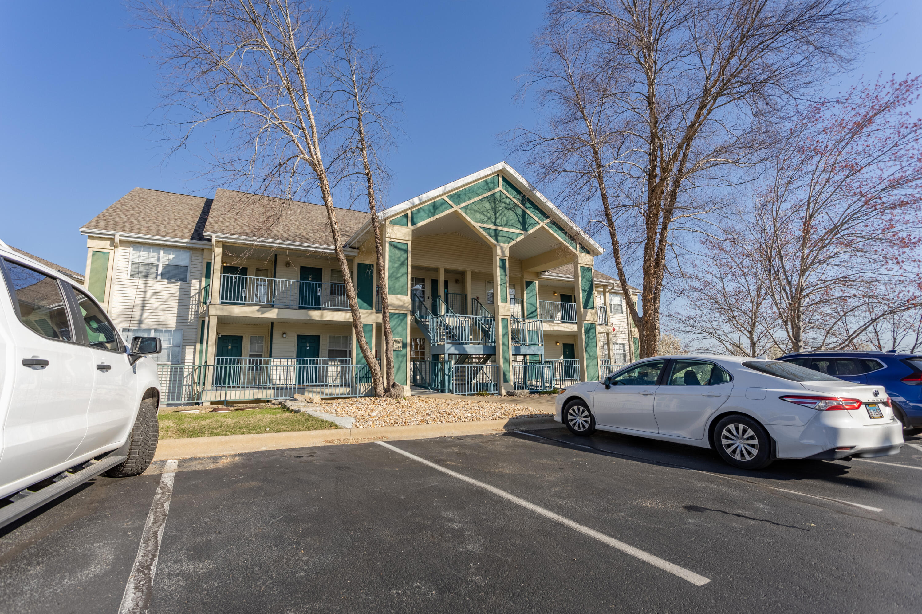 Photo 17 - Residential for sale – 530  Spring Creek Road  Branson, MO