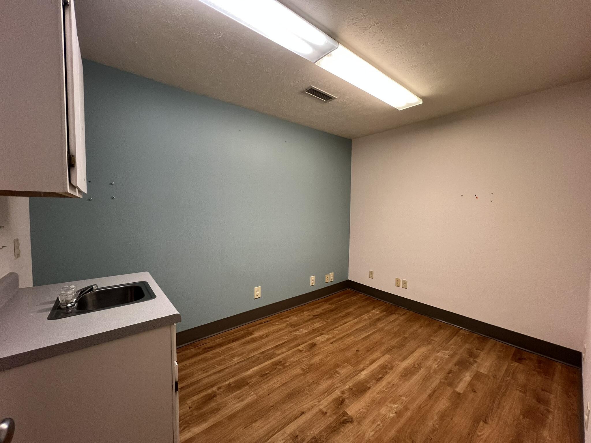 Photo 12 - Commercial Sale for sale – 260  Main   Mammoth Spring, AR