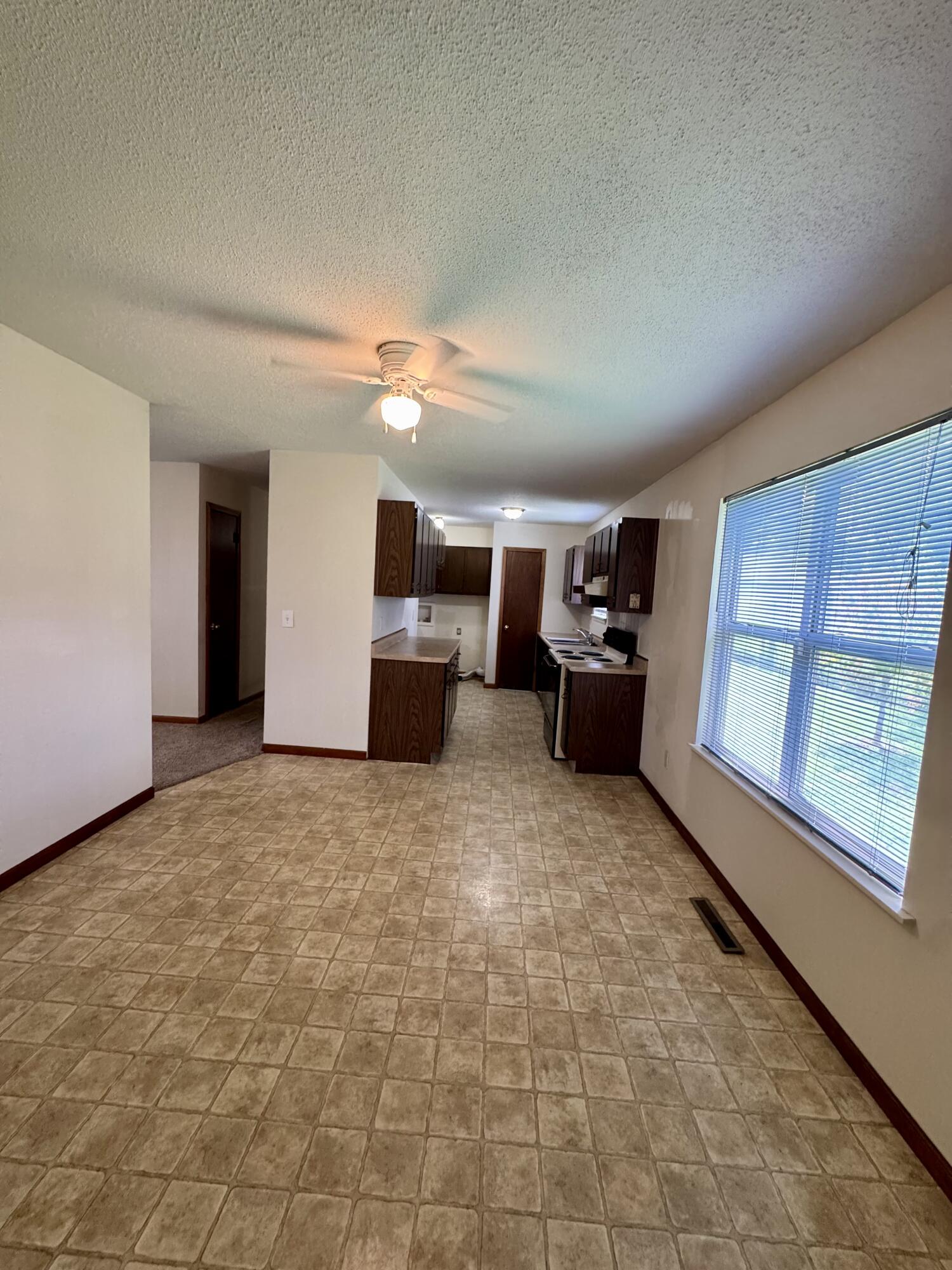 Photo 7 - Residential for sale – 2862 N Pierce Avenue  Springfield, MO