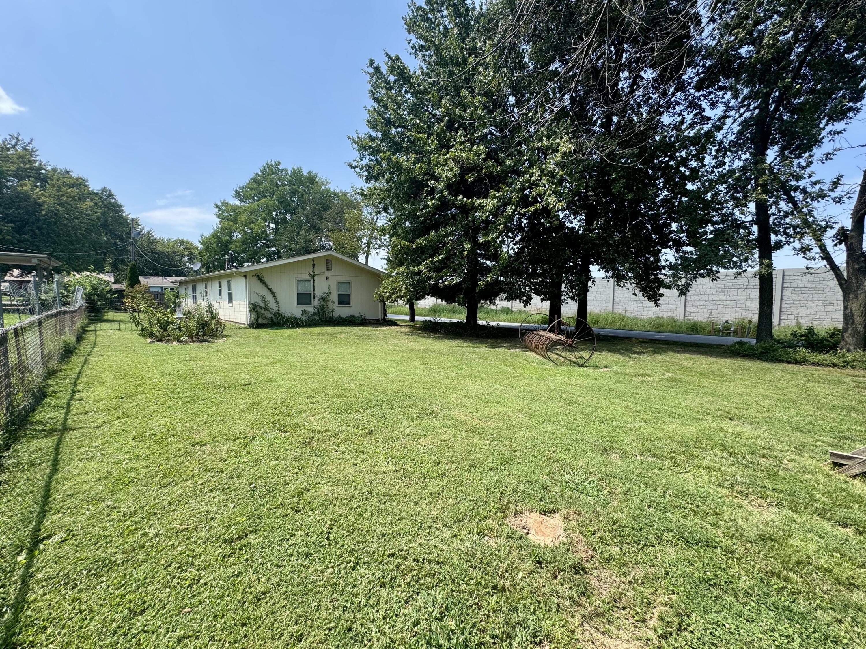 Photo 20 - Residential for sale – 2862 N Pierce Avenue  Springfield, MO