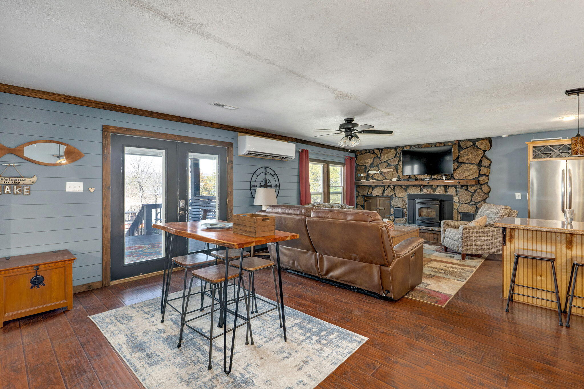 Photo 7 - Residential for sale – 1715  Hideaway Road  Galena, MO