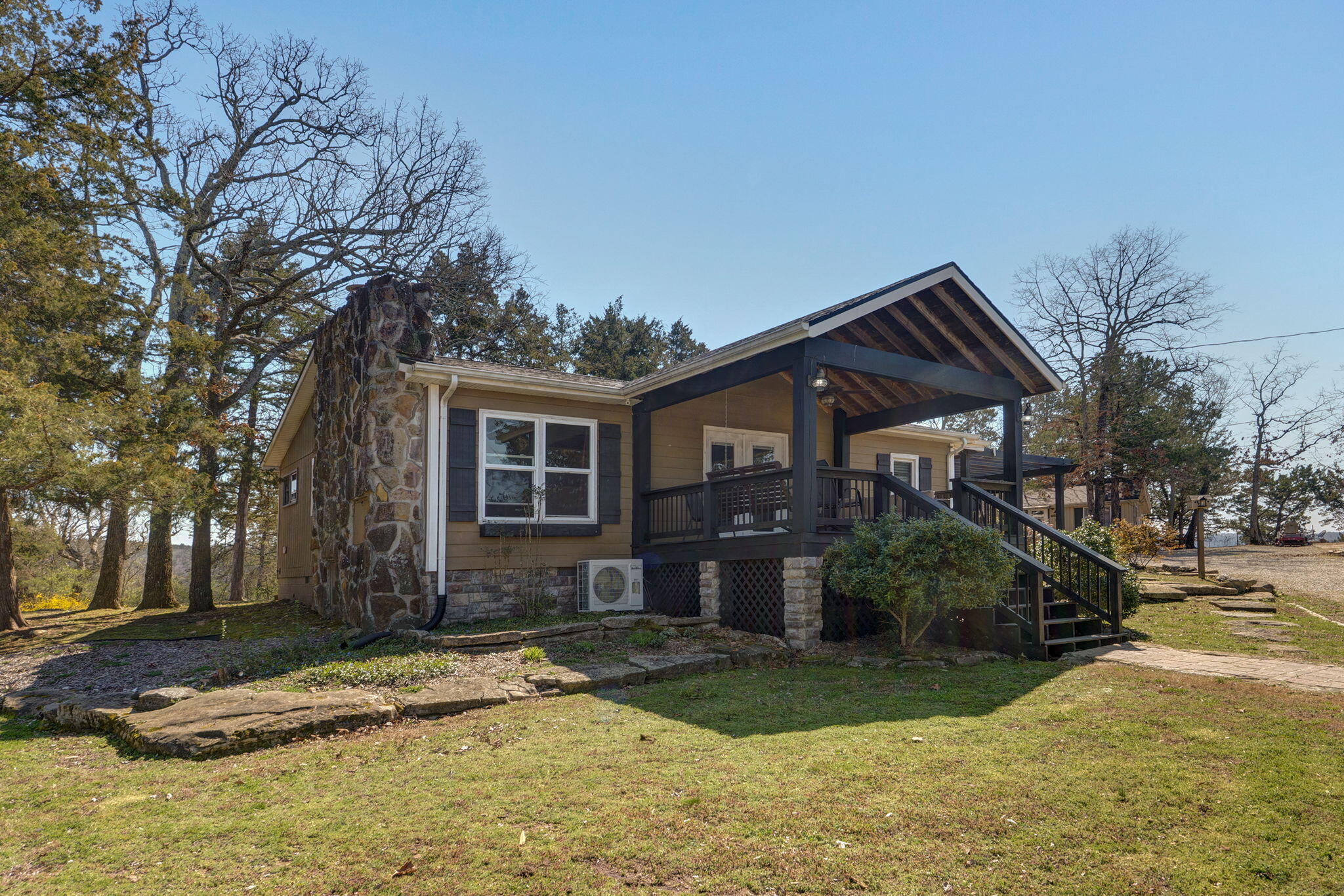 Photo 3 - Residential for sale – 1715  Hideaway Road  Galena, MO