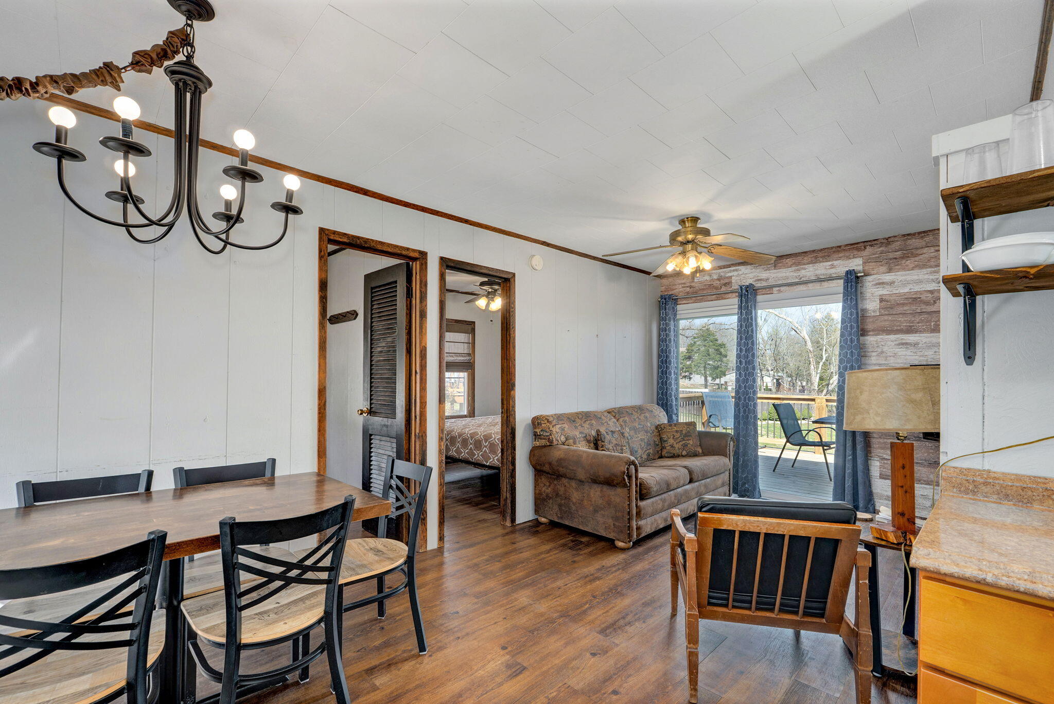 Photo 4 - Residential for sale – 1715  Hideaway Road  Galena, MO