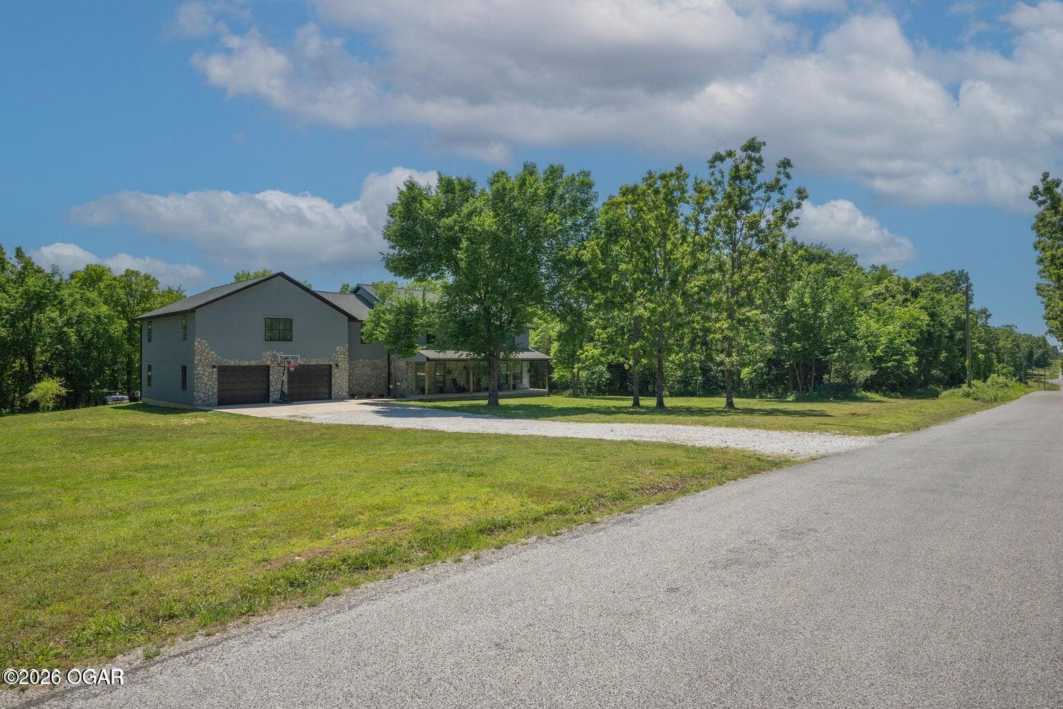 Photo 12 - Residential for sale – 11279  Holly Road  Neosho, MO