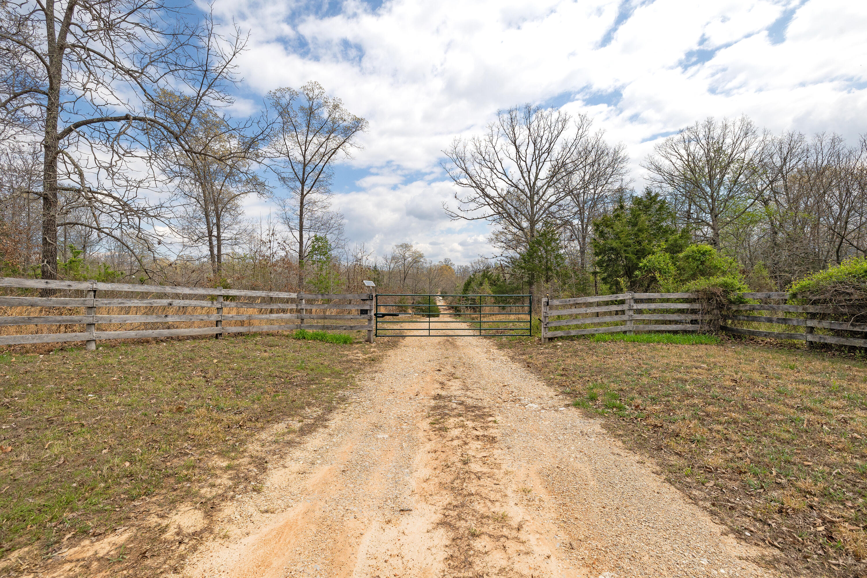Photo 37 - Farm for sale – 2722  Co Rd 347   Koshkonong, MO