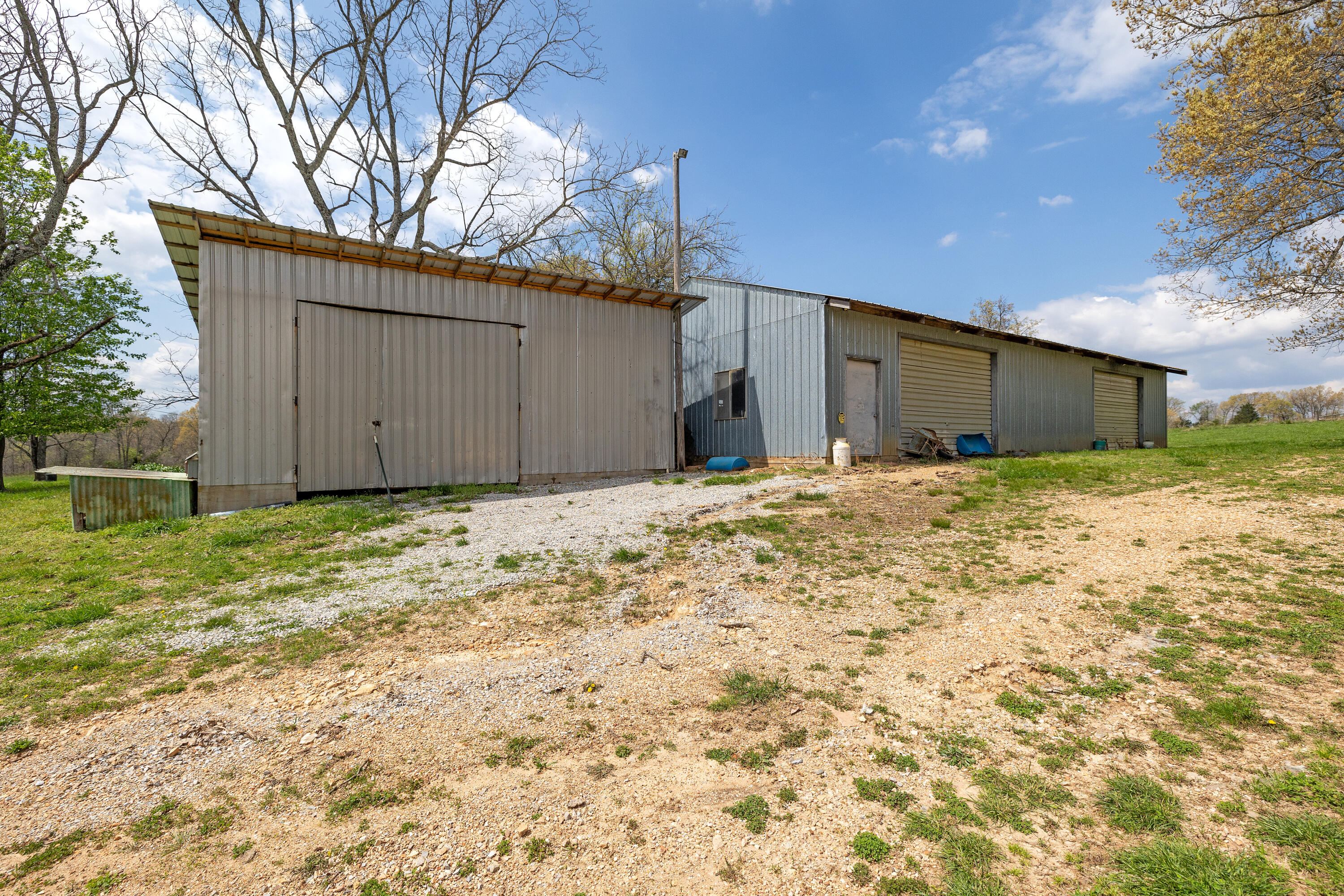 Photo 62 - Farm for sale – 2722  Co Rd 347   Koshkonong, MO