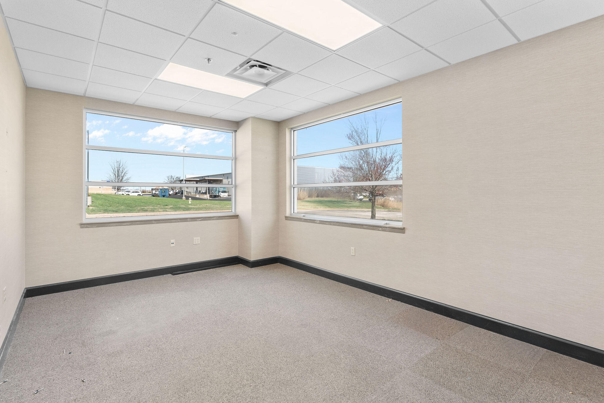 Photo 46 - Commercial Sale for sale – 3340 E Cherry Street  Springfield, MO