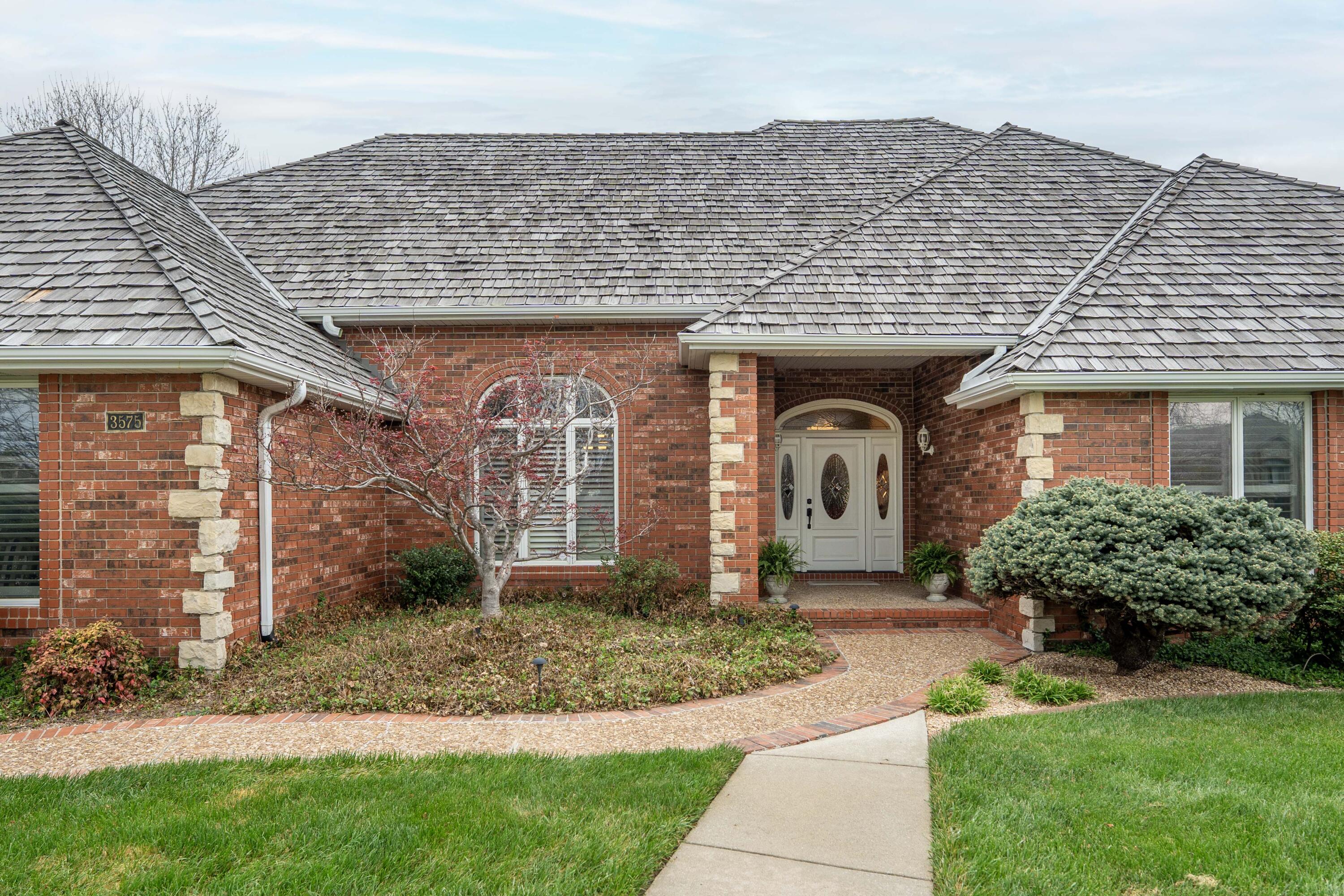 Photo 3 - Residential for sale – 3575 E Montrose Court  Springfield, MO
