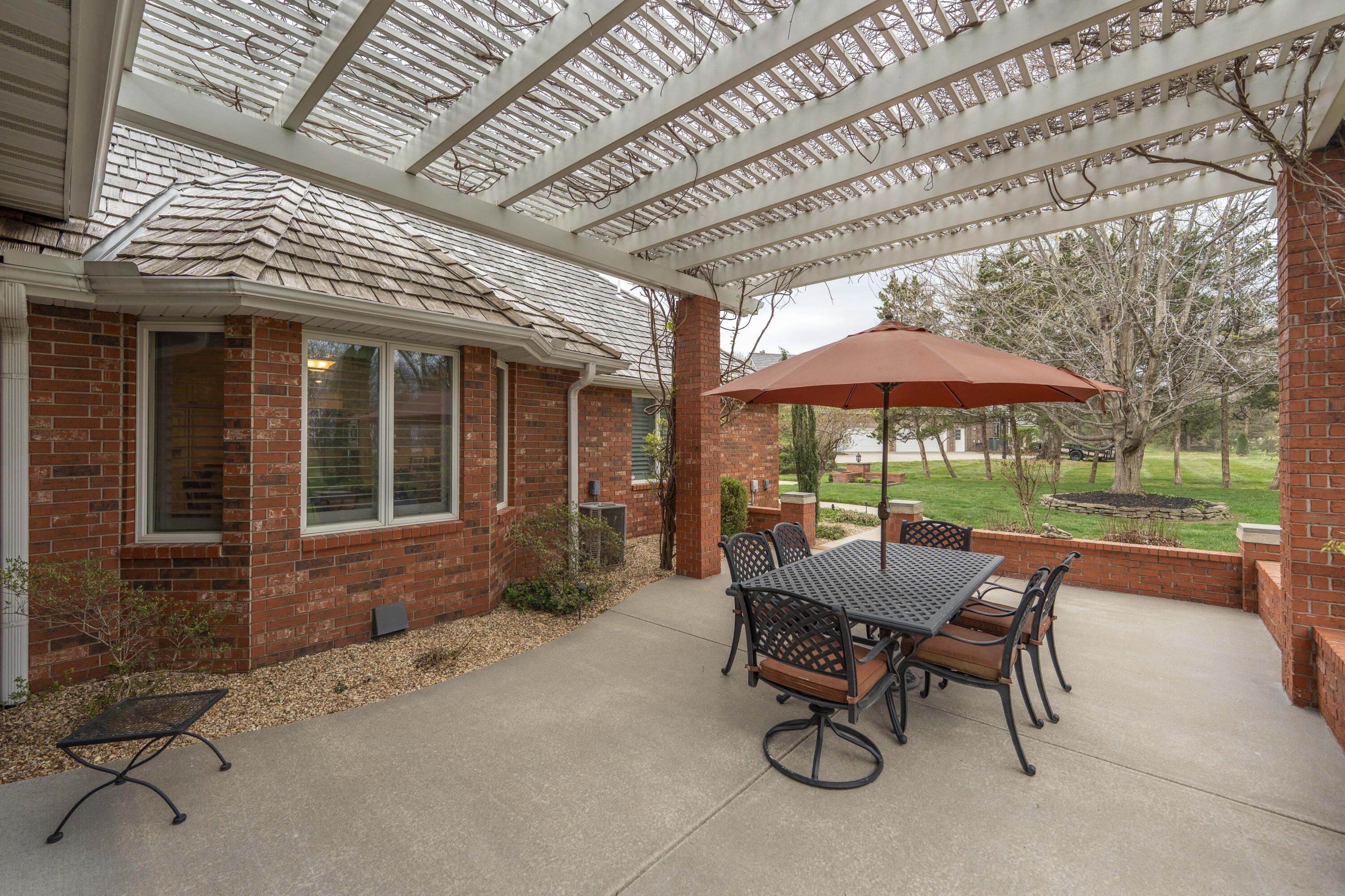 Photo 14 - Residential for sale – 3575 E Montrose Court  Springfield, MO