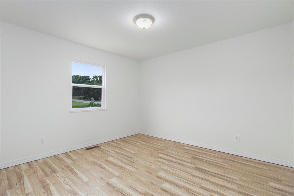 Photo 36 - Commercial Sale for sale – 2503, 2505  Melissa & 2502 Kody & Courtney   West Plains, MO