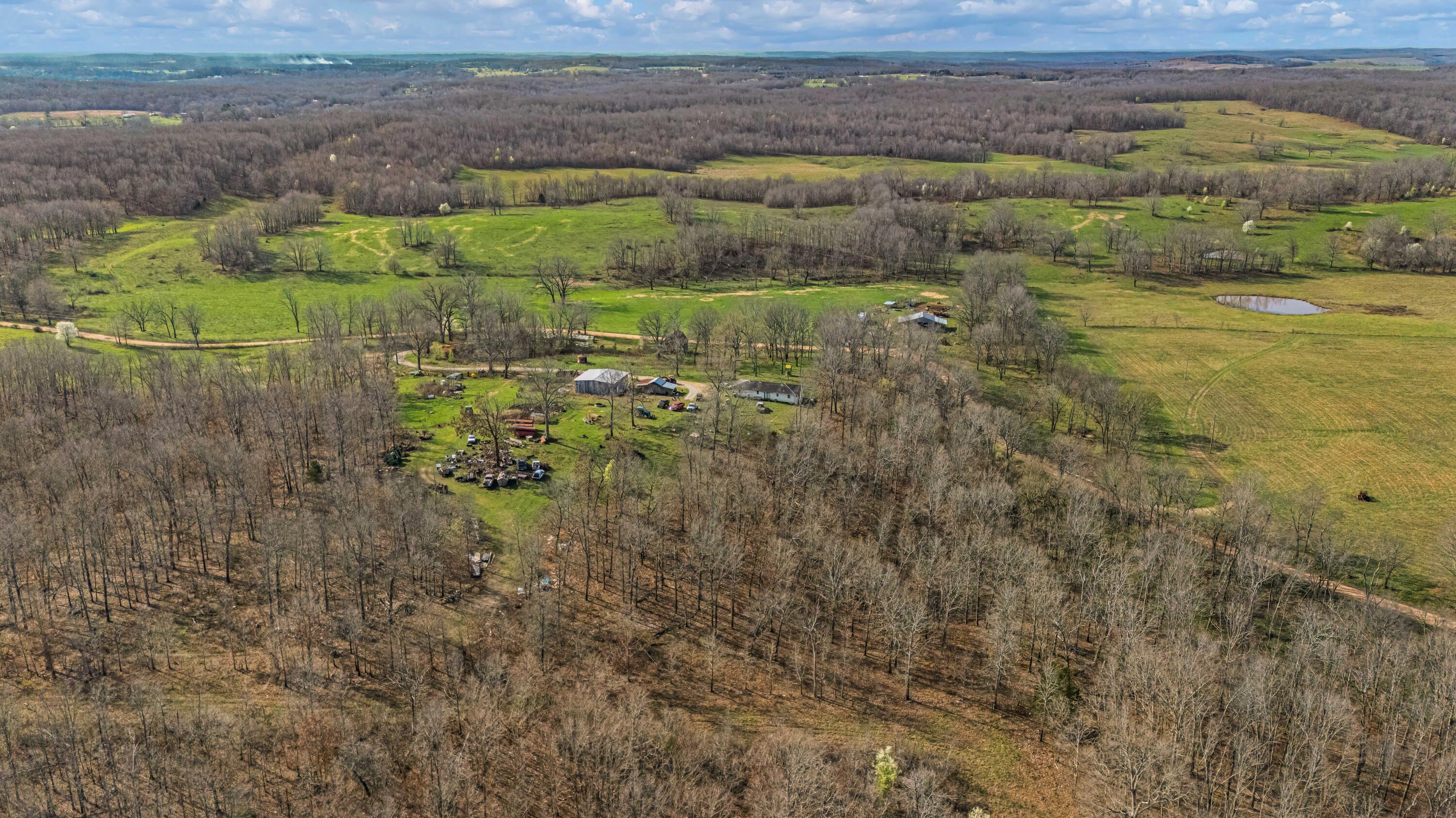 Photo 84 - Farm for sale – 1499  County Road 380   Koshkonong, MO