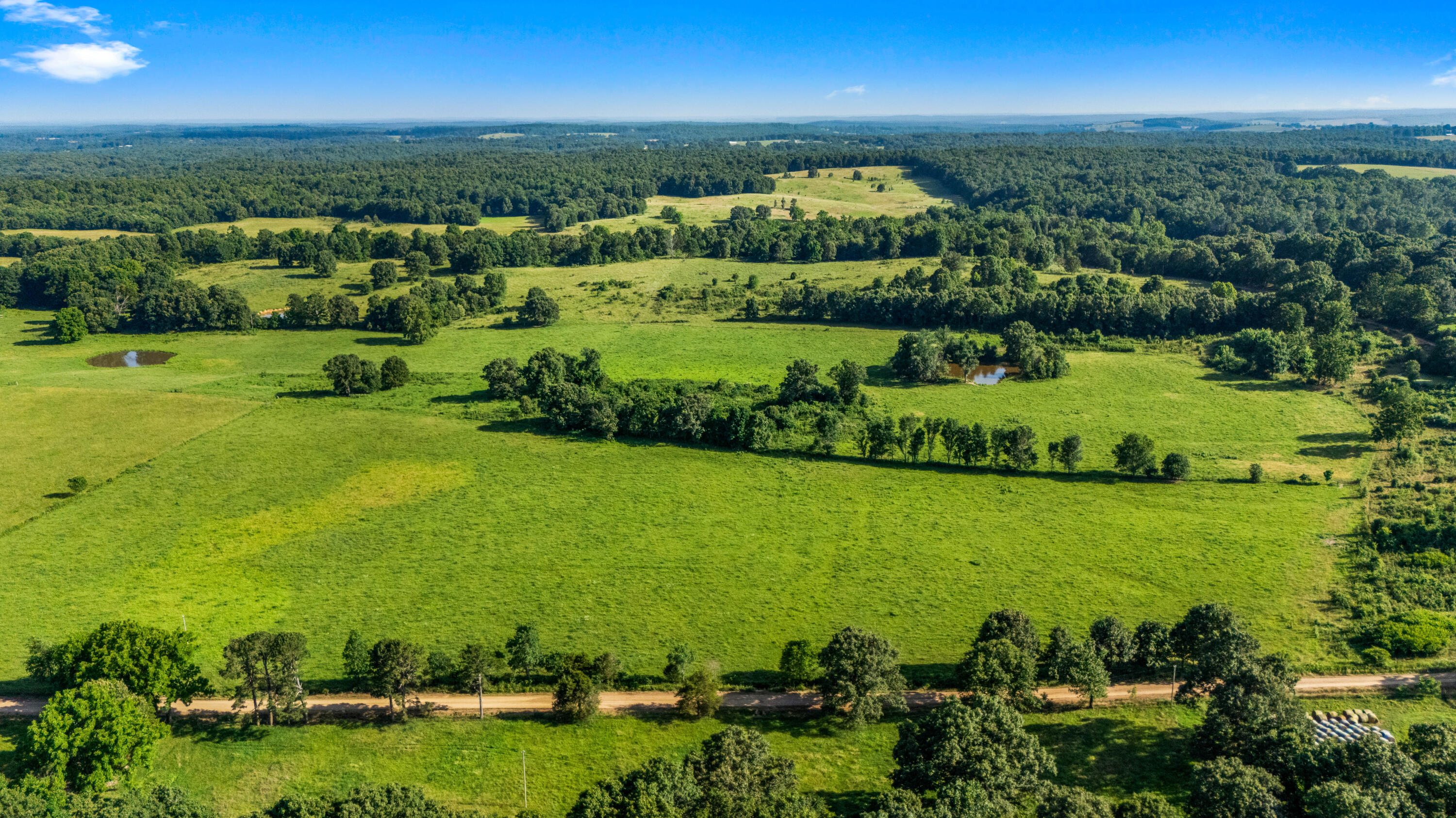 Photo 59 - Farm for sale – 1499  County Road 380   Koshkonong, MO