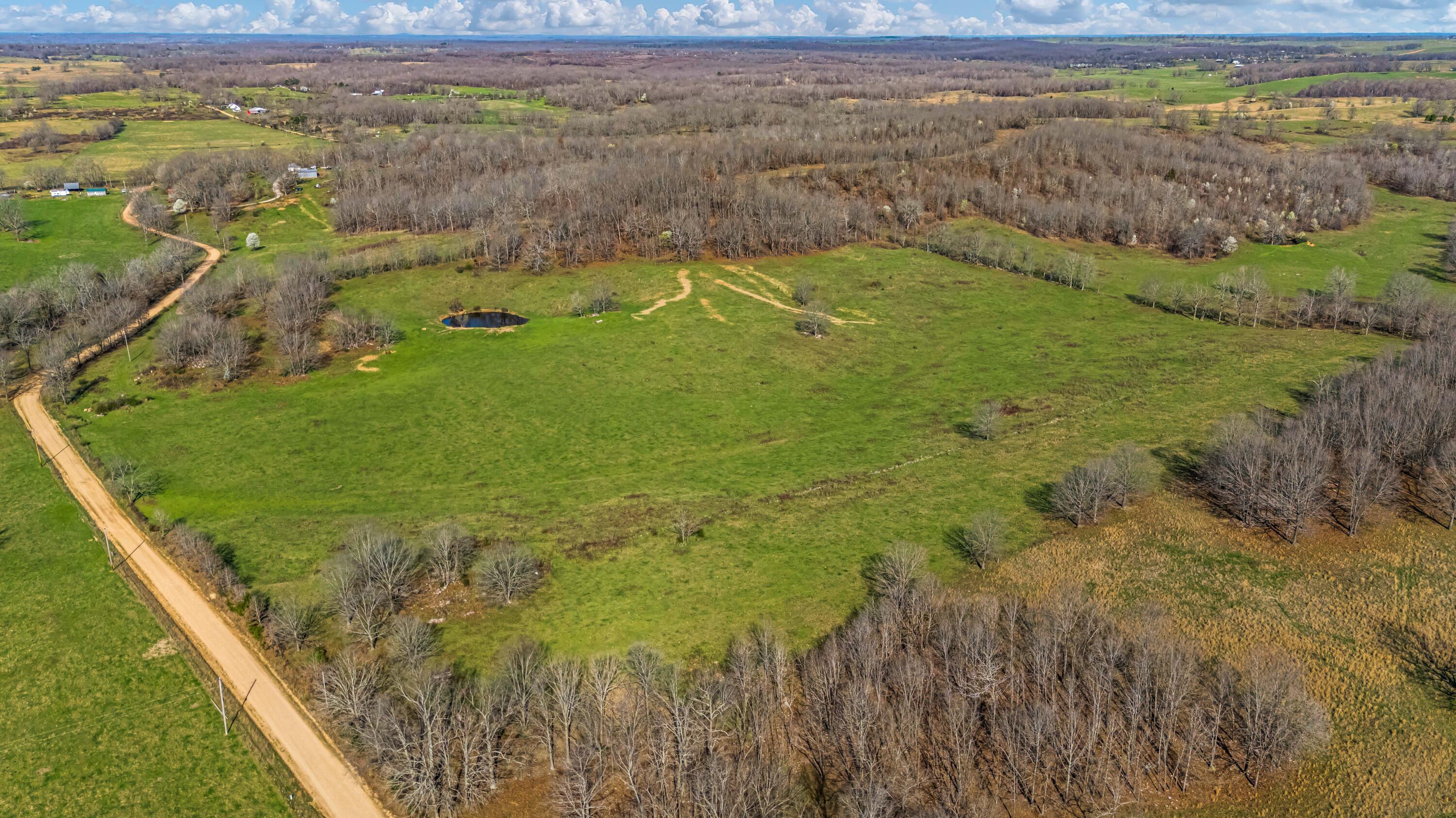Photo 93 - Farm for sale – 1499  County Road 380   Koshkonong, MO
