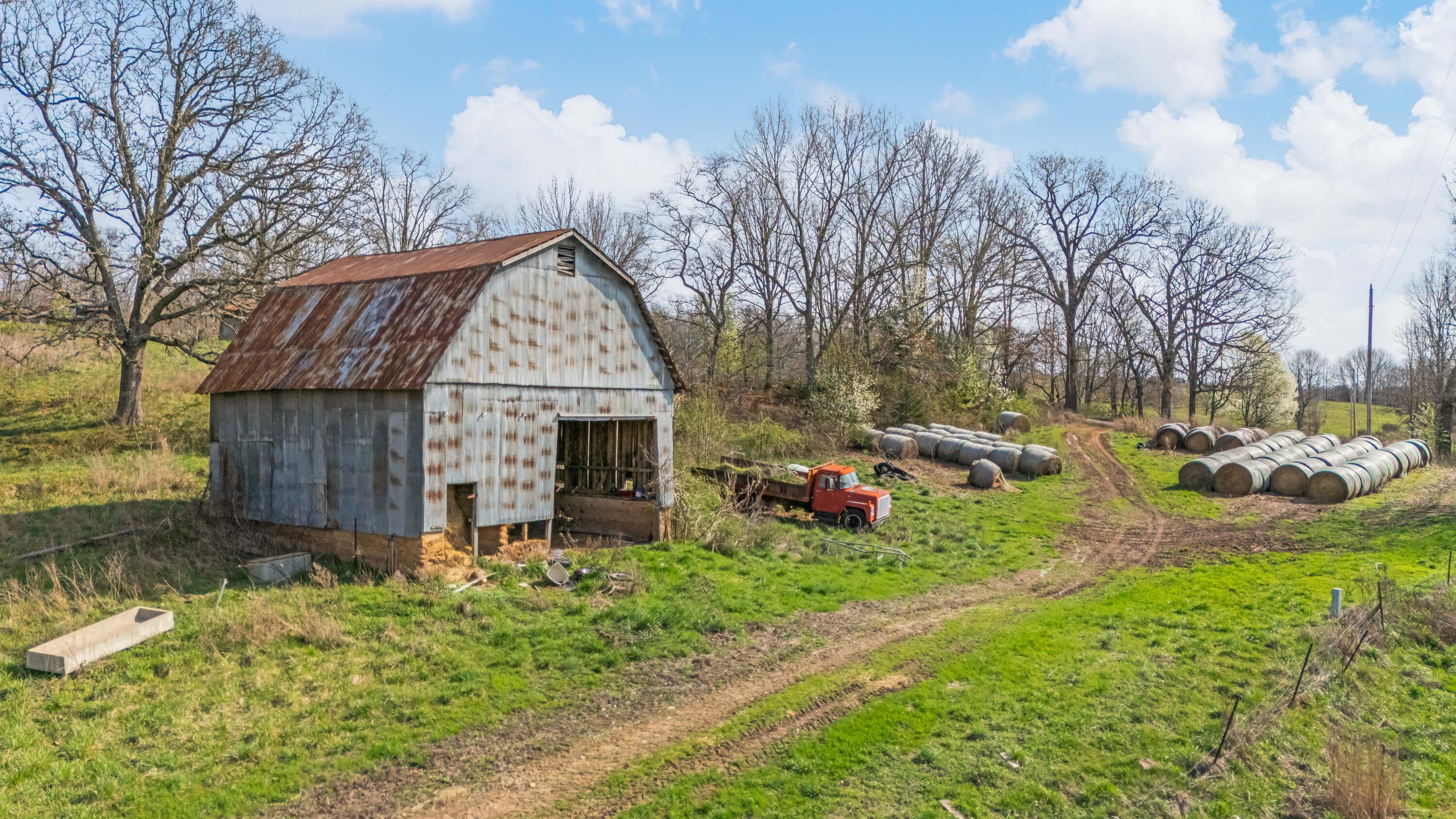 Photo 27 - Farm for sale – 1499  County Road 380   Koshkonong, MO