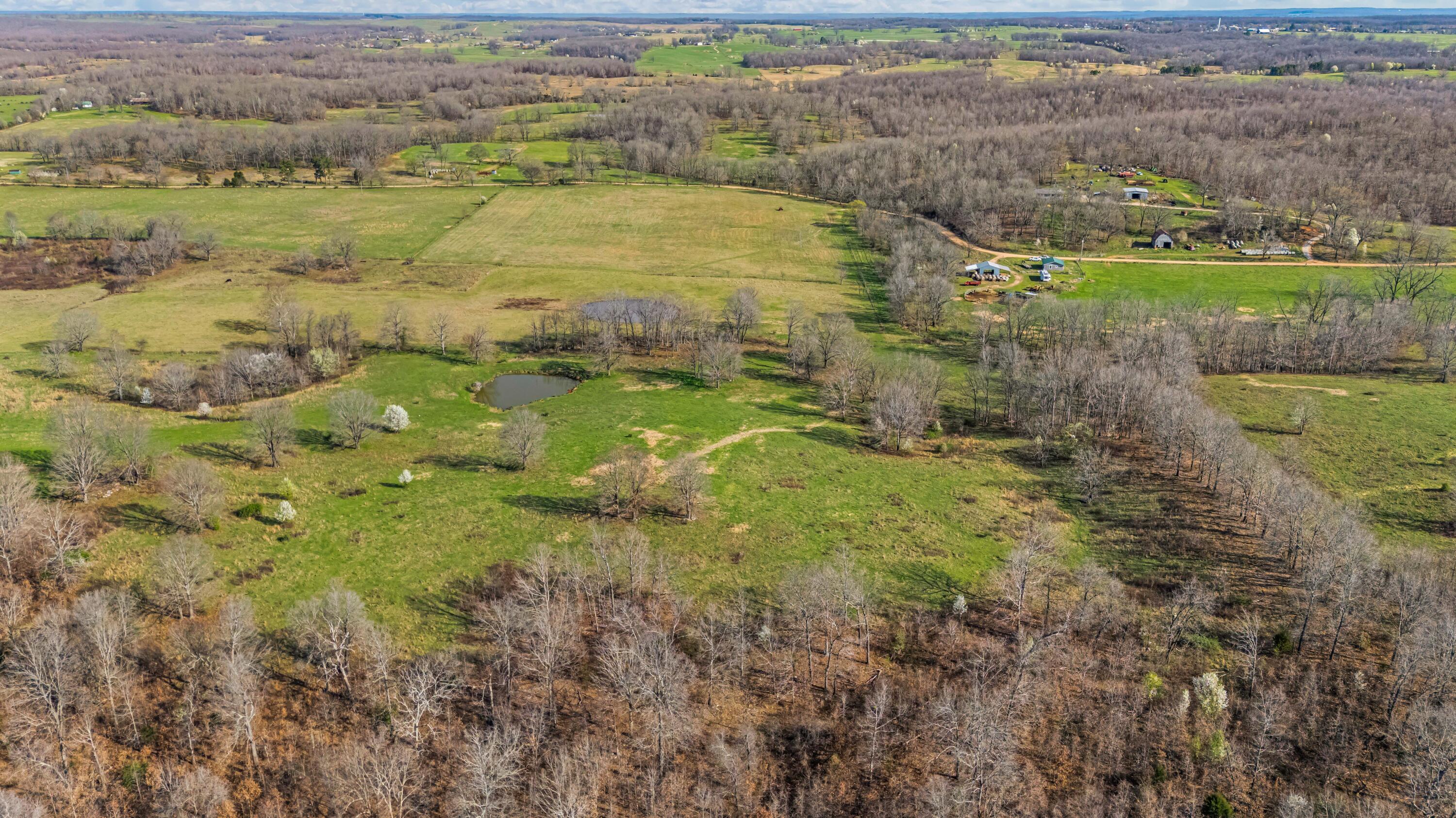 Photo 106 - Farm for sale – 1499  County Road 380   Koshkonong, MO