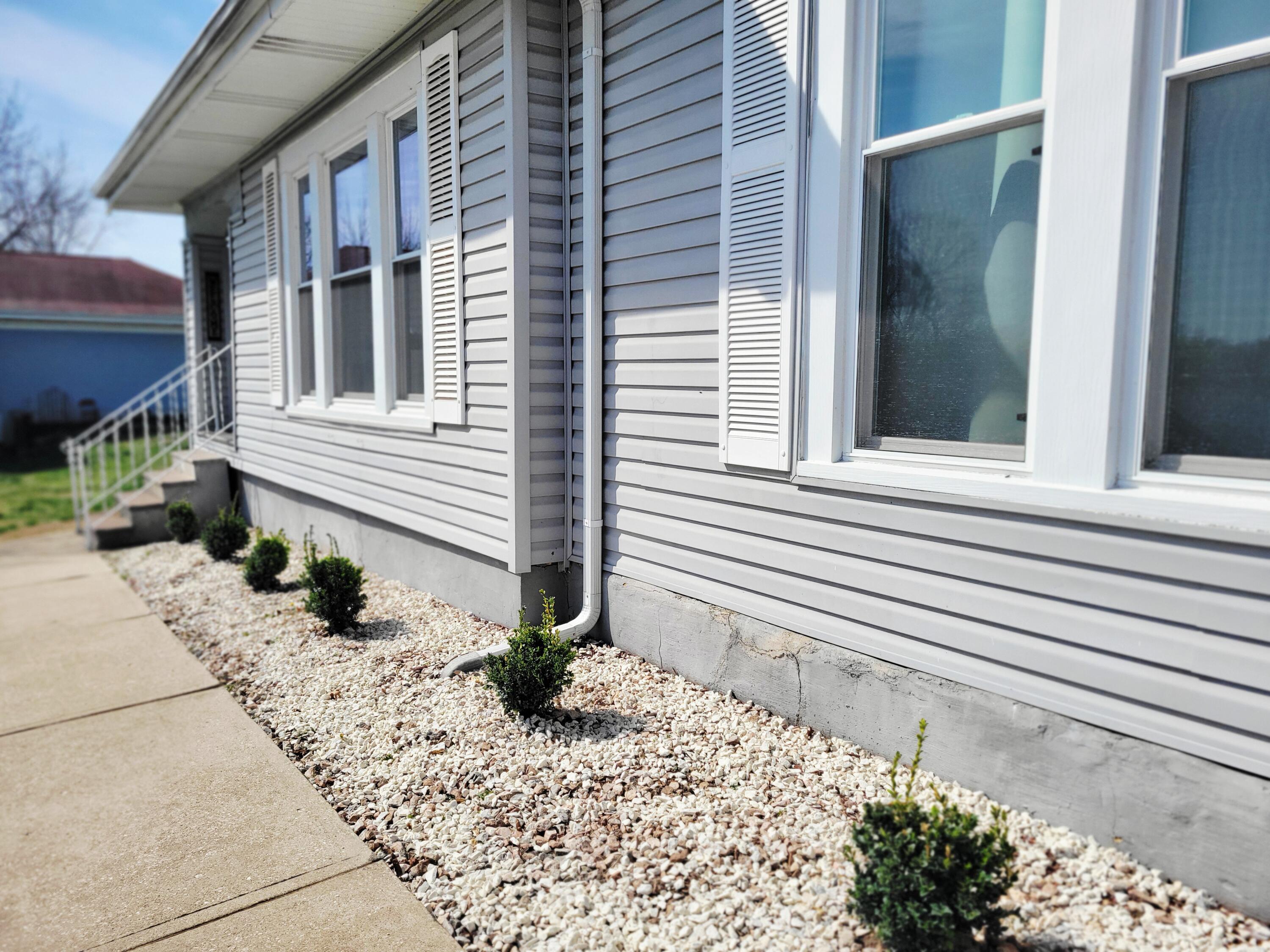 Photo 24 - Residential for sale – 401  South Street  Stockton, MO