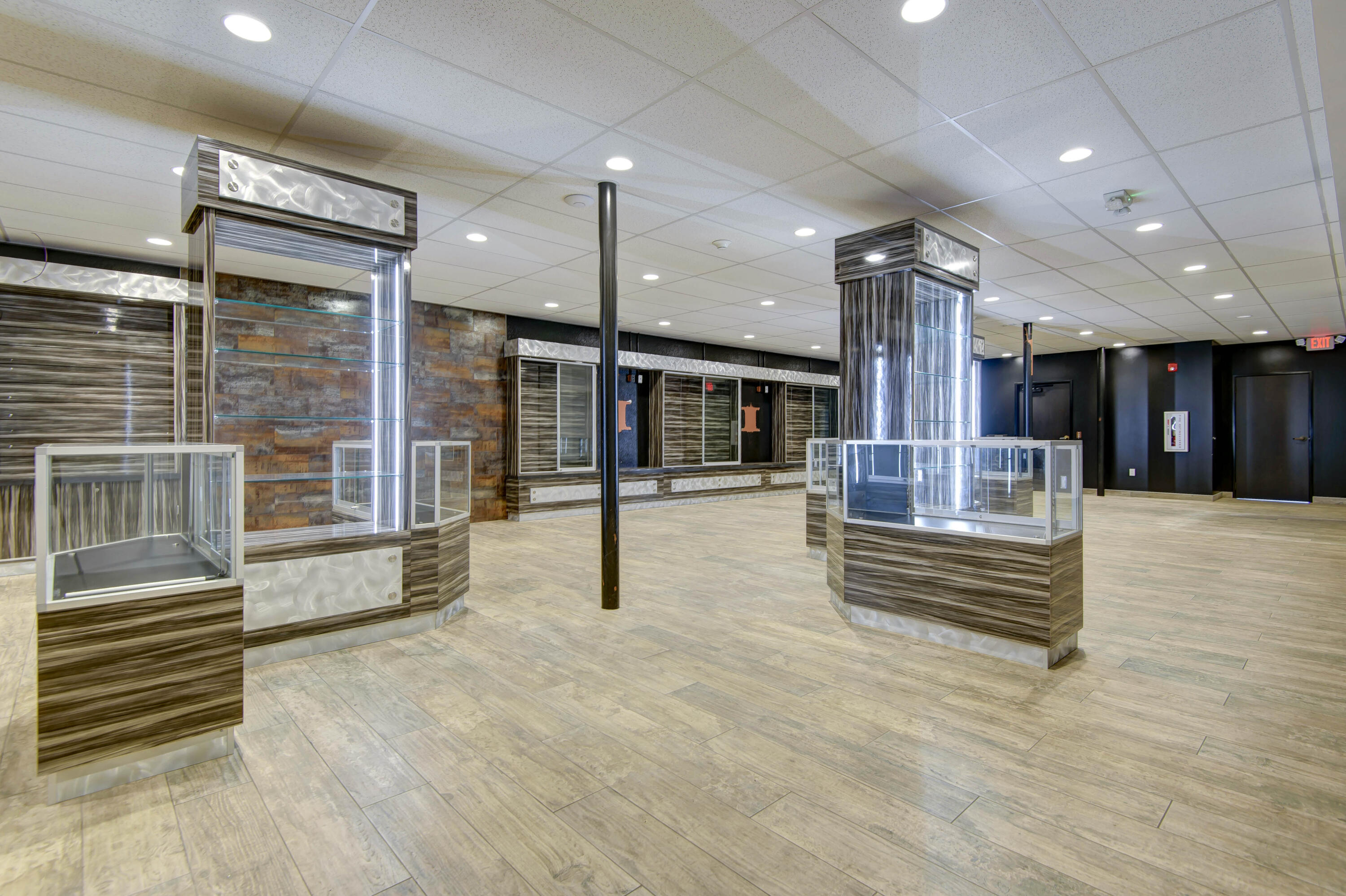 Photo 18 - Commercial Lease for sale – 1868 S Glenstone Avenue  Springfield, MO