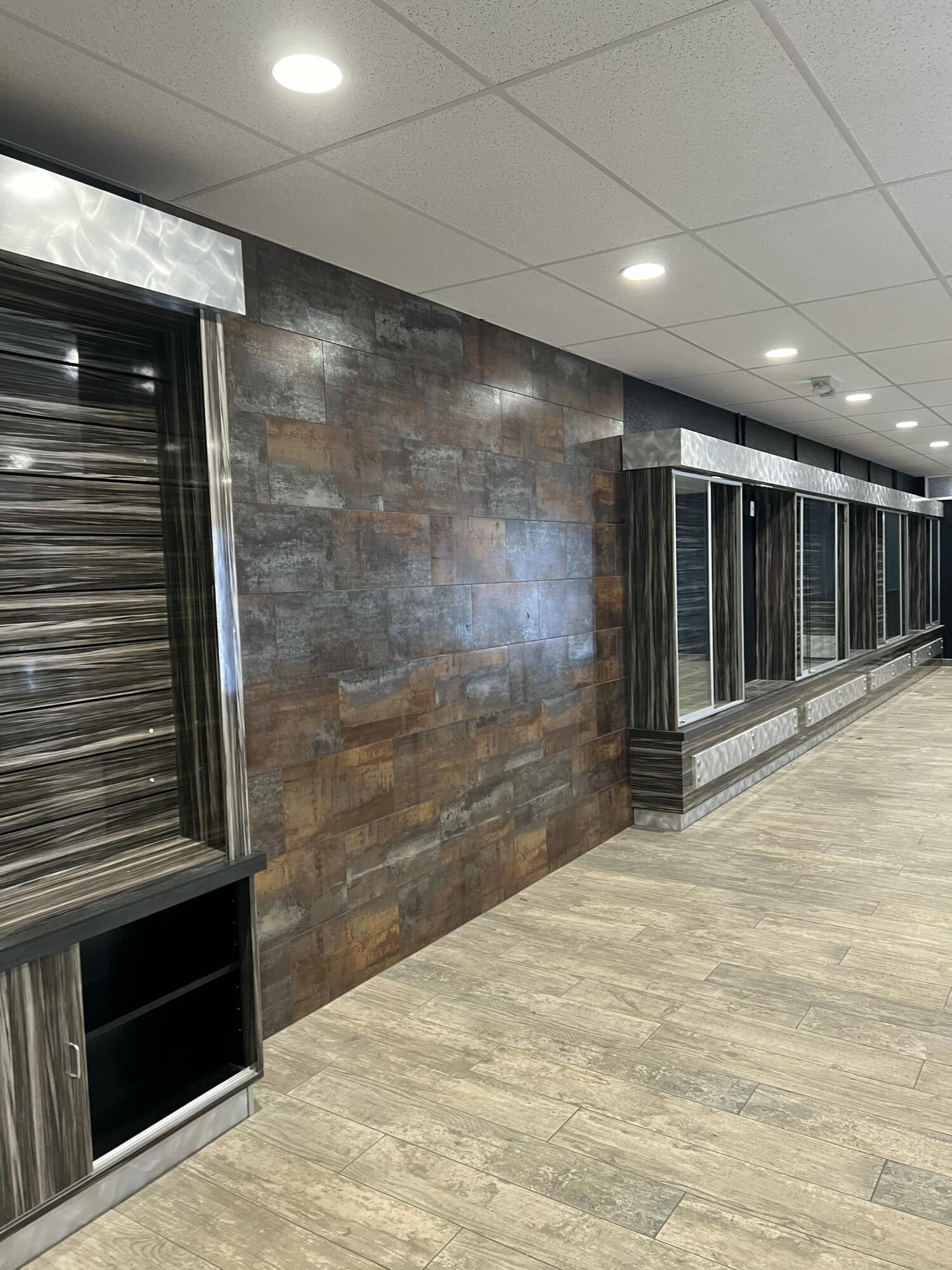 Photo 24 - Commercial Lease for sale – 1868 S Glenstone Avenue  Springfield, MO