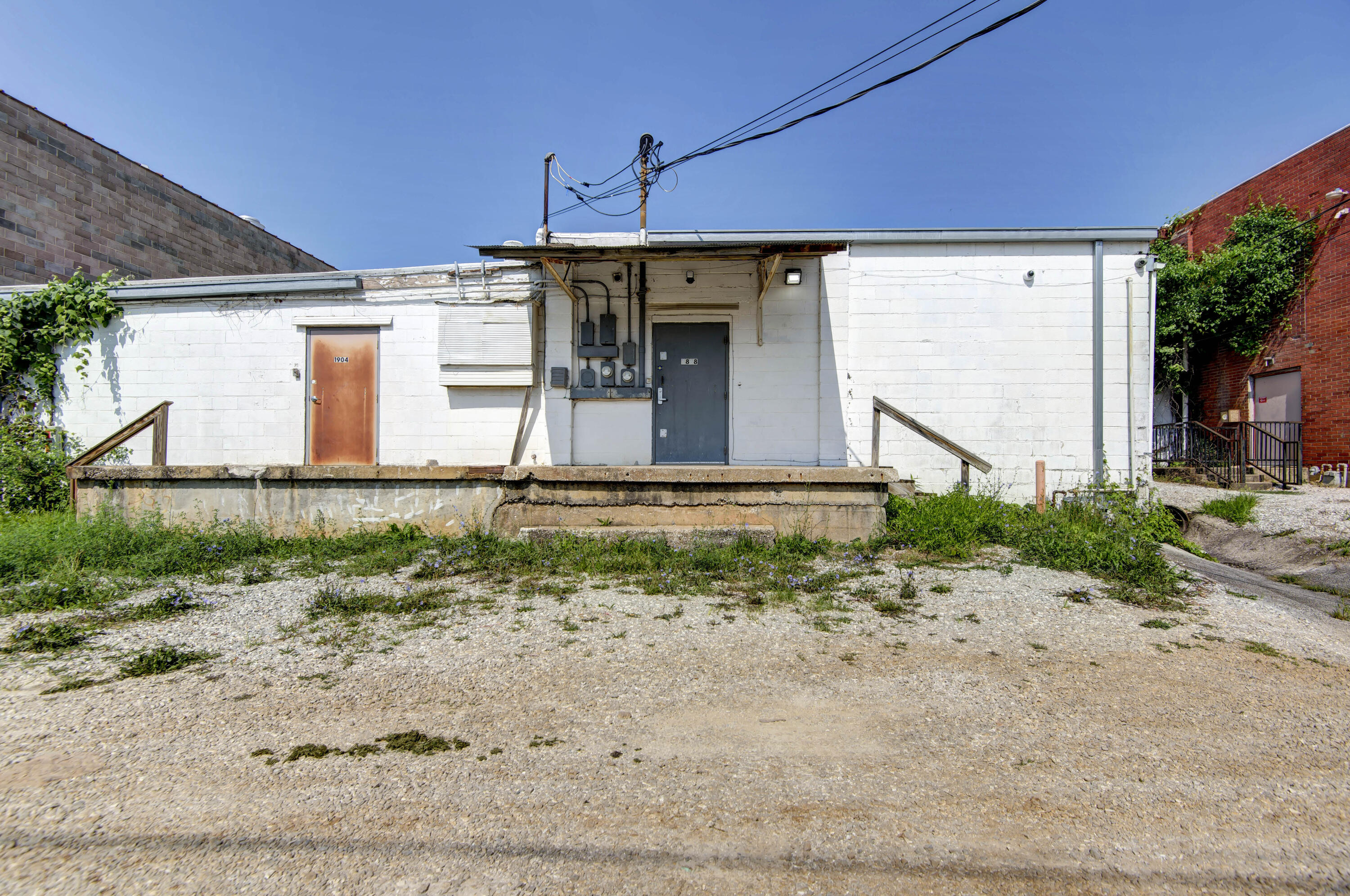 Photo 40 - Commercial Lease for sale – 1868 S Glenstone Avenue  Springfield, MO