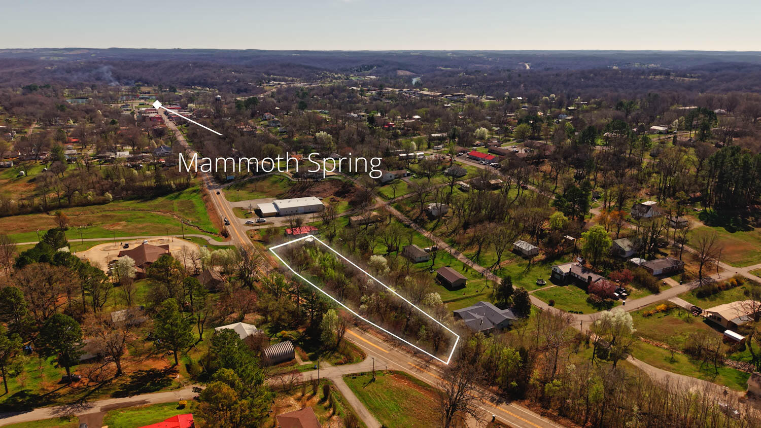 Land for sale – 000  Main   Mammoth Spring, AR